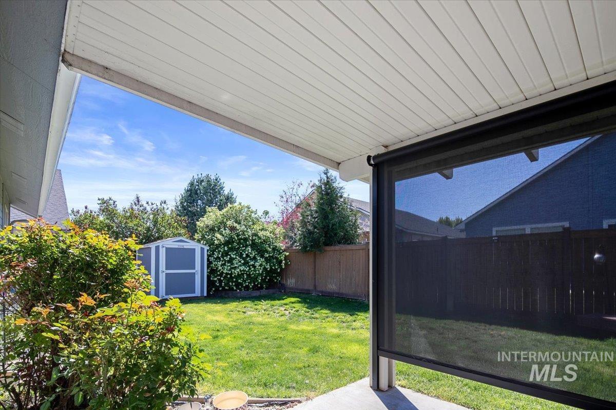 11127 W Springgold, Boise, Idaho 83709, 3 Bedrooms, 2 Bathrooms, Residential For Sale, Price $419,900, 98984651
