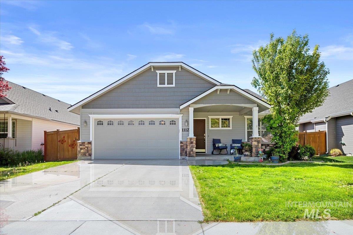 11127 W Springgold, Boise, Idaho 83709, 3 Bedrooms, 2 Bathrooms, Residential For Sale, Price $419,900, 98984651