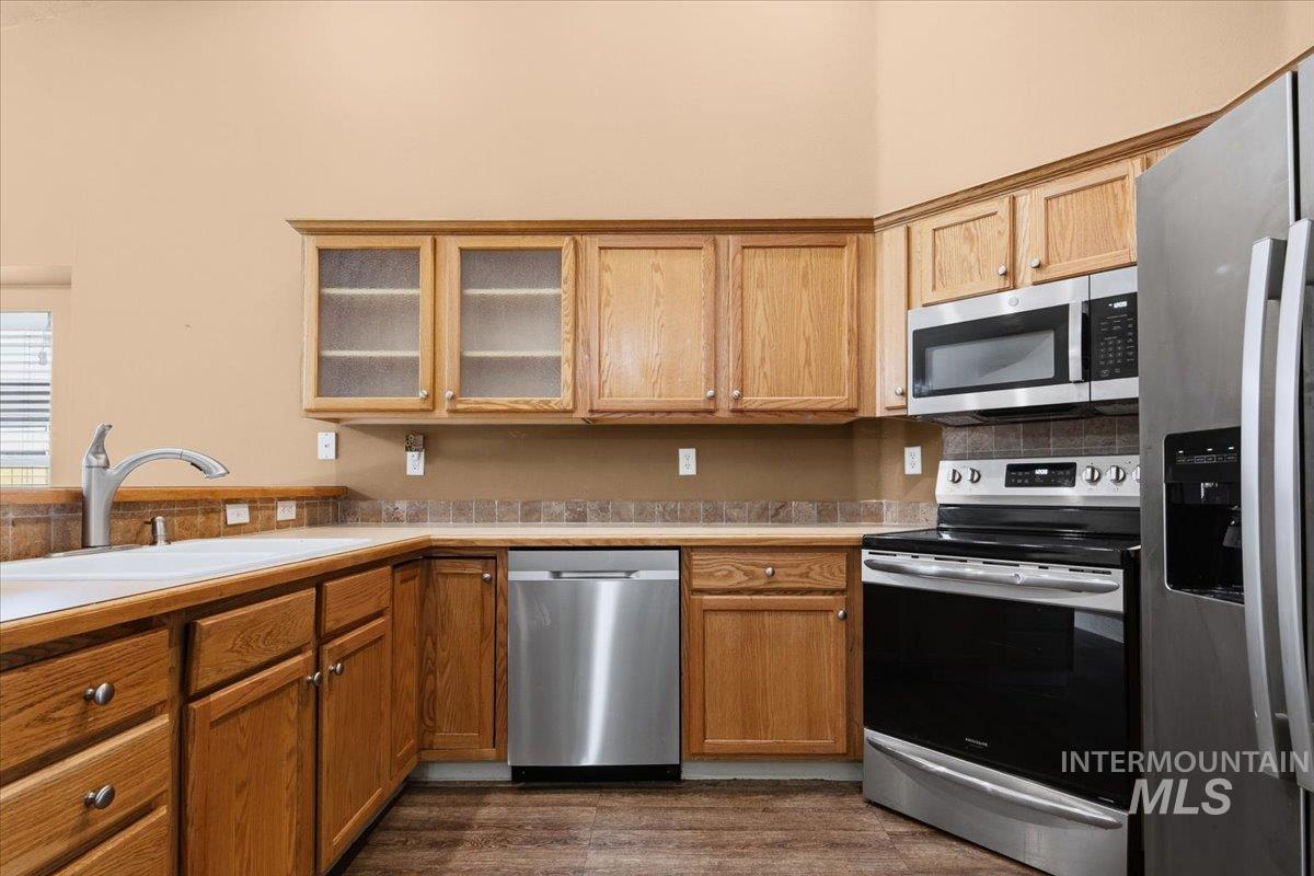 11127 W Springgold, Boise, Idaho 83709, 3 Bedrooms, 2 Bathrooms, Residential For Sale, Price $419,900, 98984651