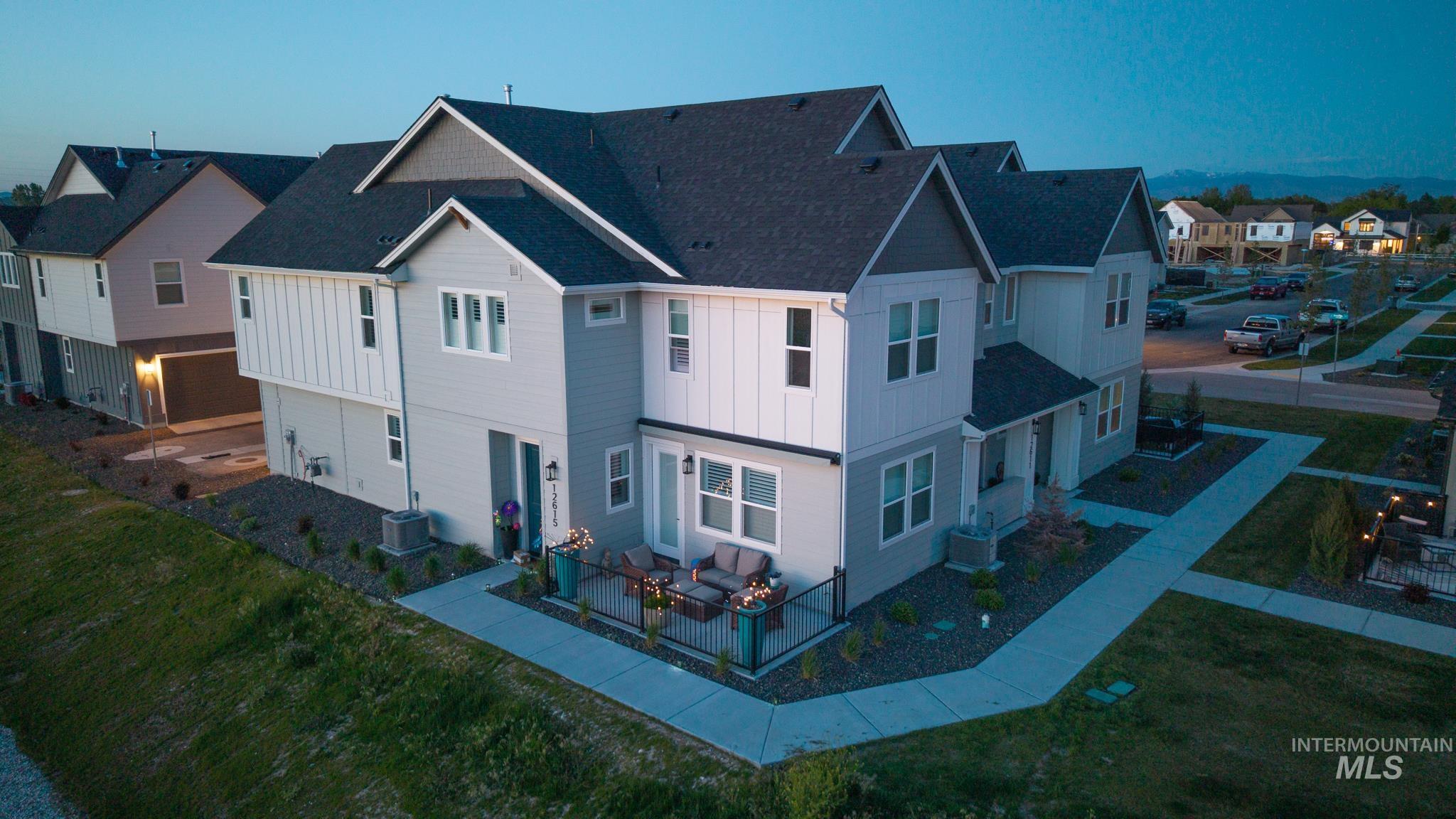 12615 W Mars Ln, Star, Idaho 83669, 3 Bedrooms, 2.5 Bathrooms, Residential For Sale, Price $419,900,MLS 98984654