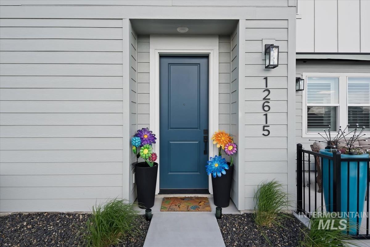 12615 W Mars Ln, Star, Idaho 83669, 3 Bedrooms, 2.5 Bathrooms, Residential For Sale, Price $434,900,MLS 98984654
