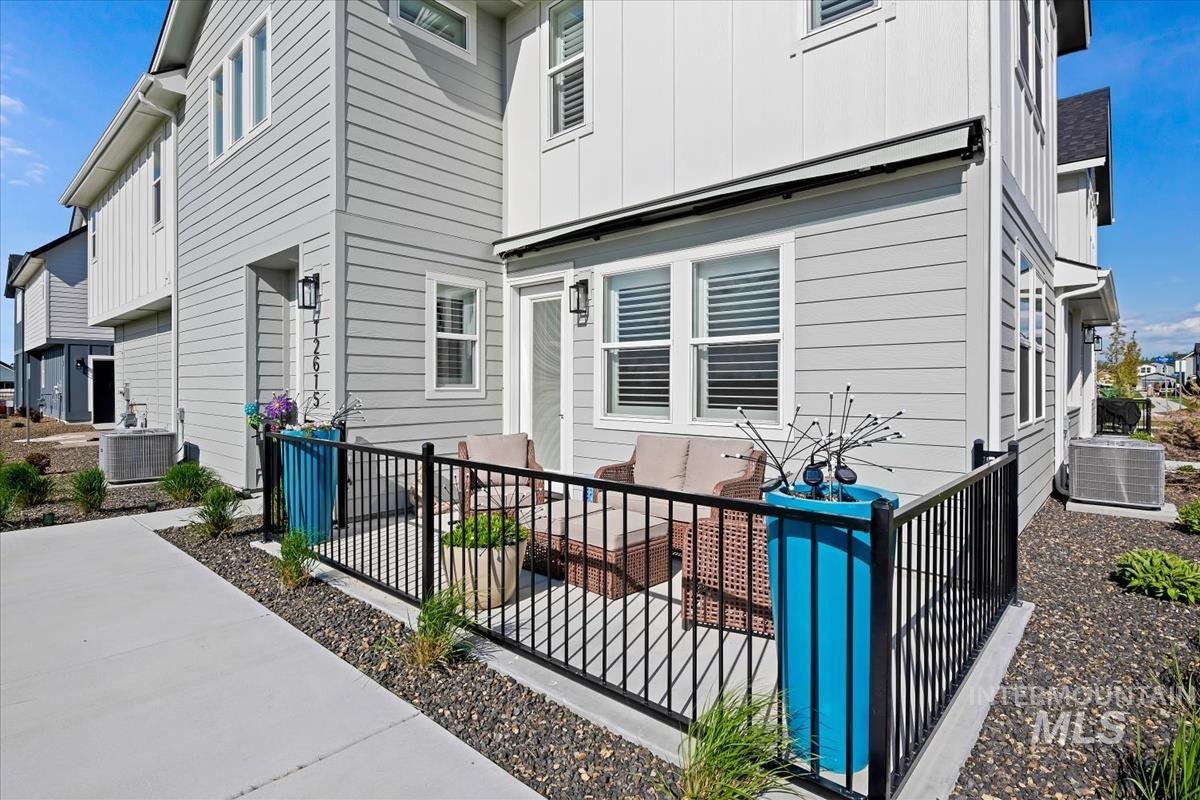 12615 W Mars Ln, Star, Idaho 83669, 3 Bedrooms, 2.5 Bathrooms, Residential For Sale, Price $434,900,MLS 98984654