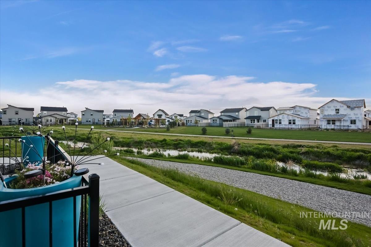12615 W Mars Ln, Star, Idaho 83669, 3 Bedrooms, 2.5 Bathrooms, Residential For Sale, Price $434,900,MLS 98984654