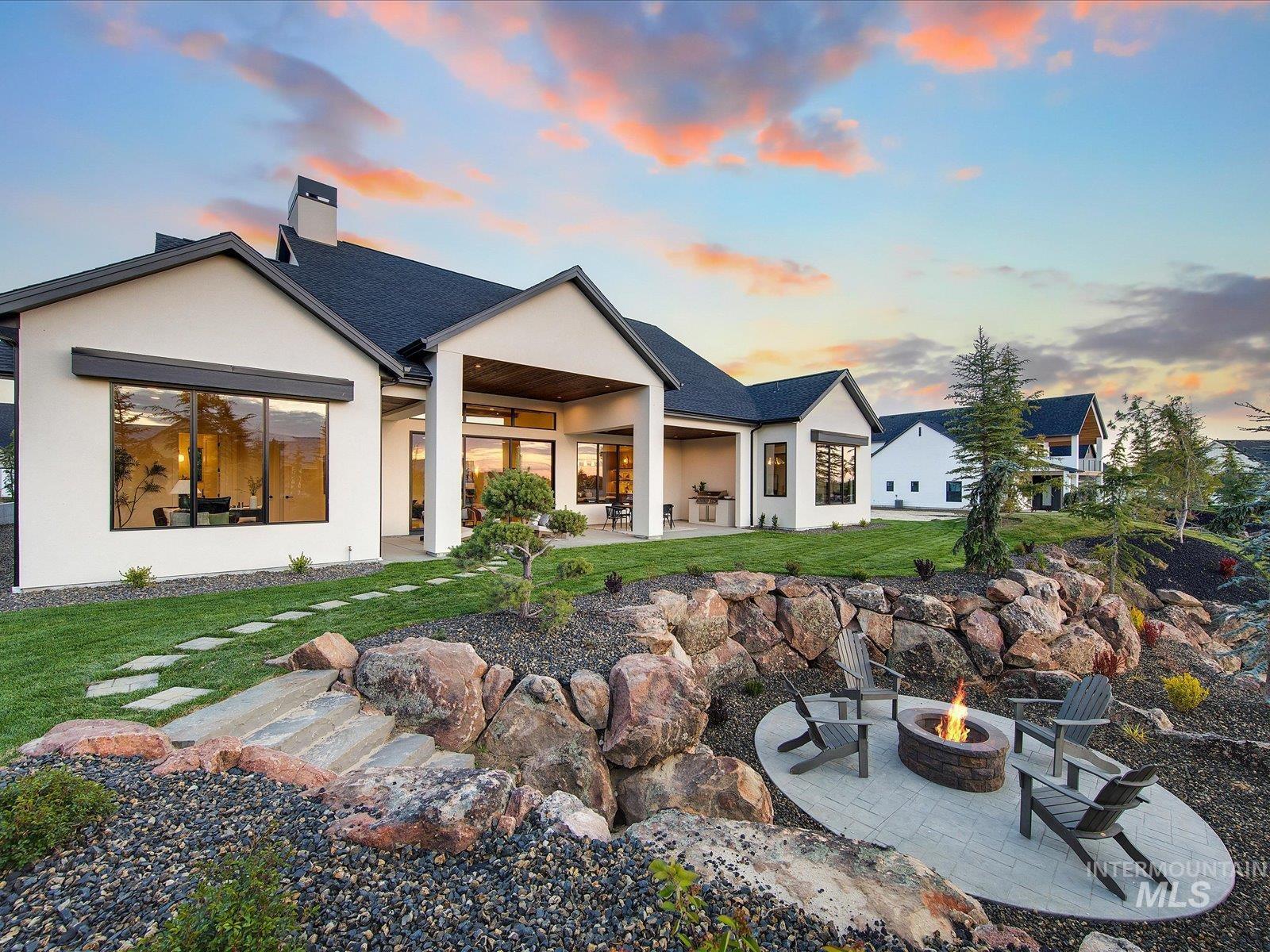 3617 N Harvest Moon, Eagle, Idaho 83616, 4 Bedrooms, 4.5 Bathrooms, Residential For Sale, Price $1,999,800,MLS 98984656