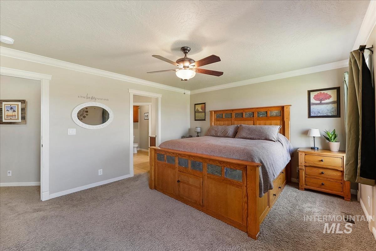 6100 SW Shady Ct., Mountain Home, Idaho 83647, 3 Bedrooms, 2.5 Bathrooms, Residential For Sale, Price $690,000,MLS 98984657