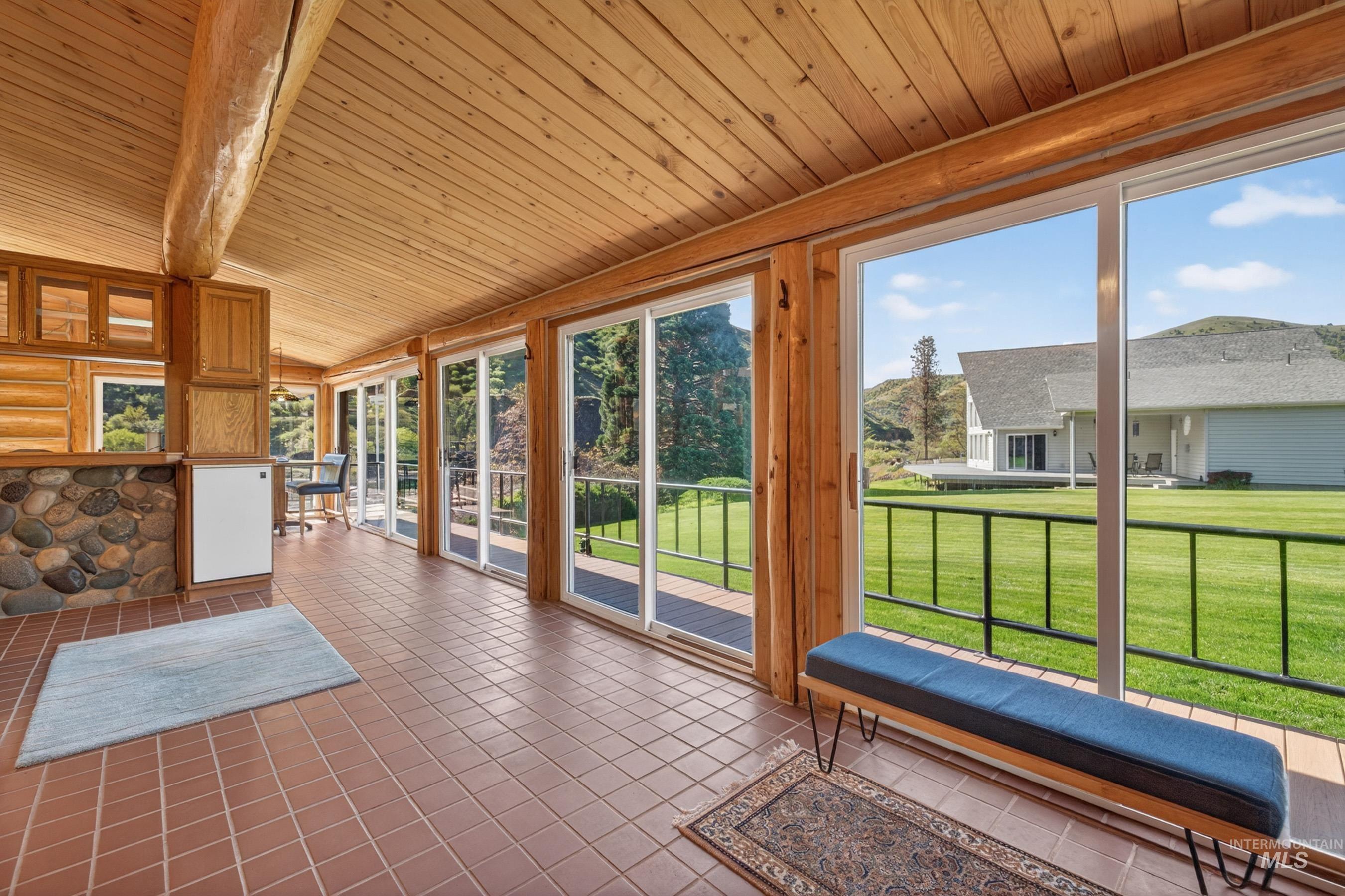 215 Doumecq Road, White Bird, Idaho 83554, 2 Bedrooms, 2 Bathrooms, Residential For Sale, Price $850,000,MLS 98984658