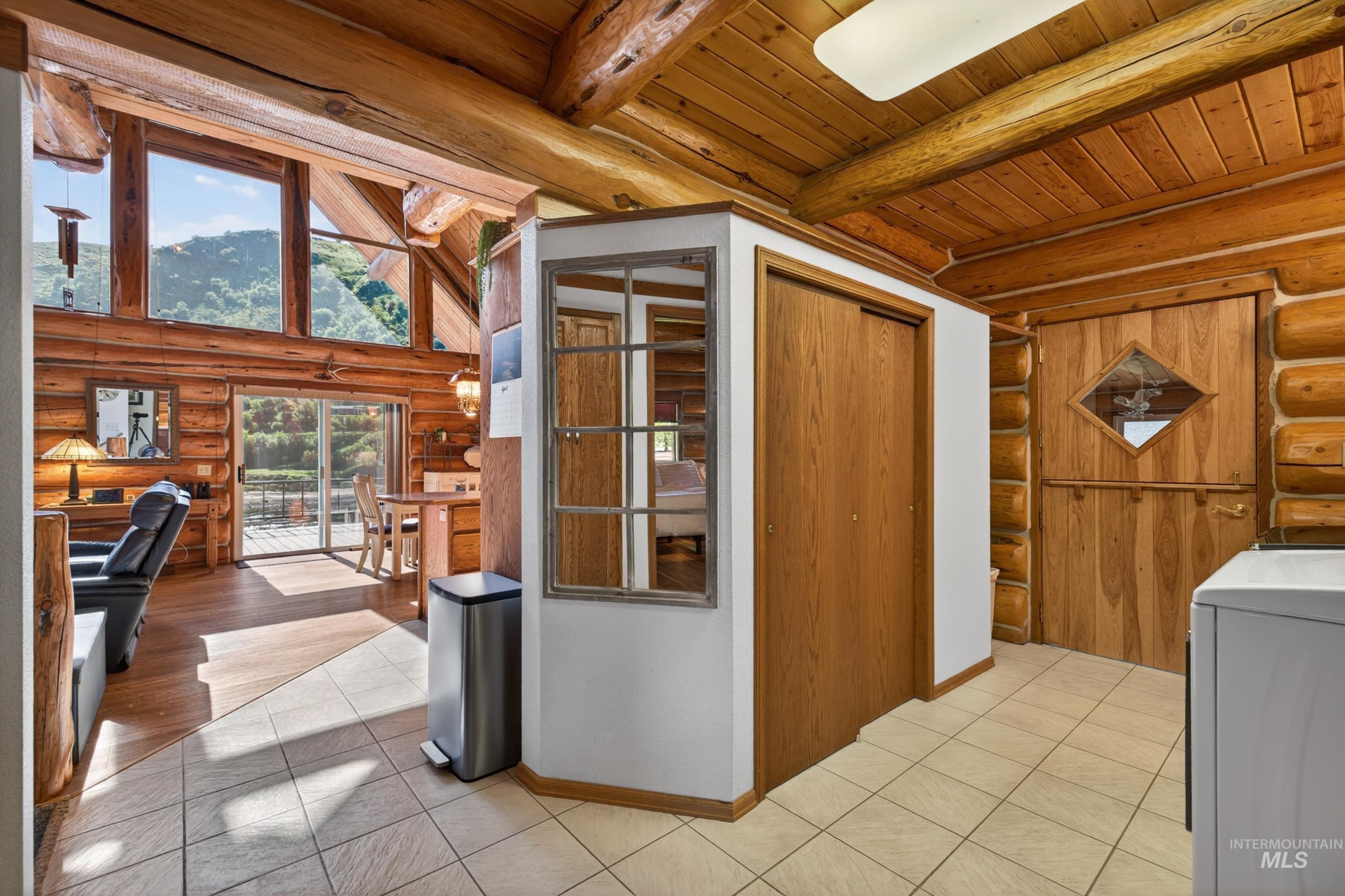 215 Doumecq Road, White Bird, Idaho 83554, 2 Bedrooms, 2 Bathrooms, Residential For Sale, Price $850,000,MLS 98984658