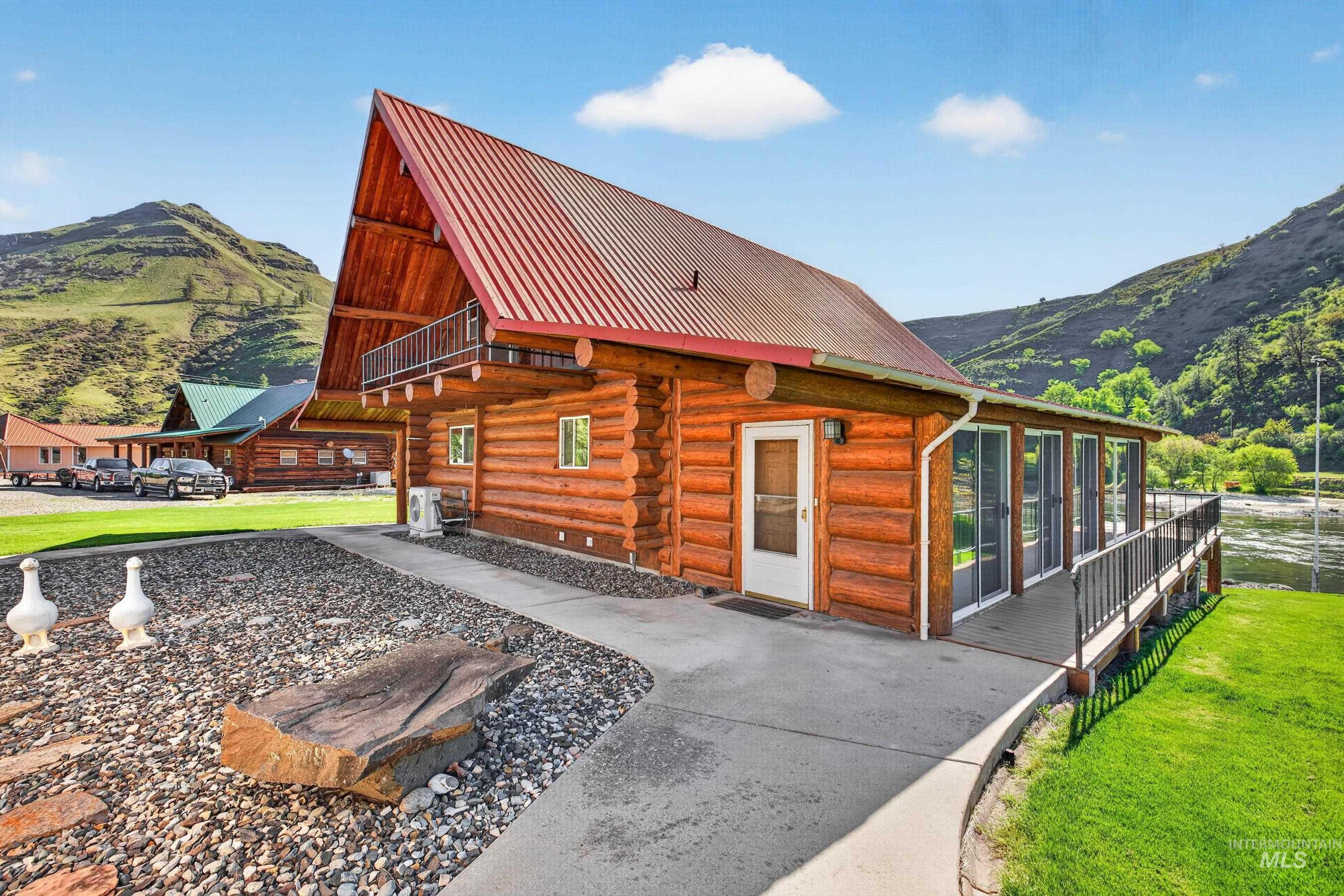 215 Doumecq Road, White Bird, Idaho 83554, 2 Bedrooms, 2 Bathrooms, Residential For Sale, Price $850,000,MLS 98984658