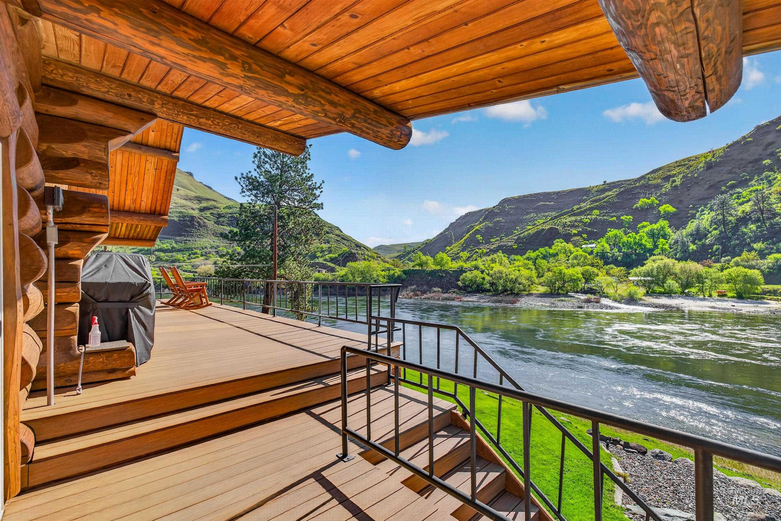215 Doumecq Road, White Bird, Idaho 83554, 2 Bedrooms, 2 Bathrooms, Residential For Sale, Price $850,000,MLS 98984658