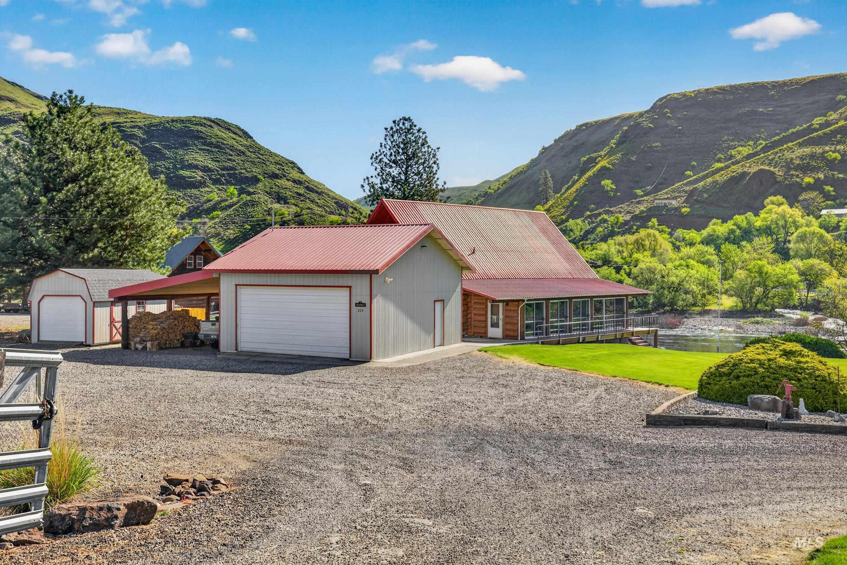 215 Doumecq Road, White Bird, Idaho 83554, 2 Bedrooms, 2 Bathrooms, Residential For Sale, Price $850,000,MLS 98984658