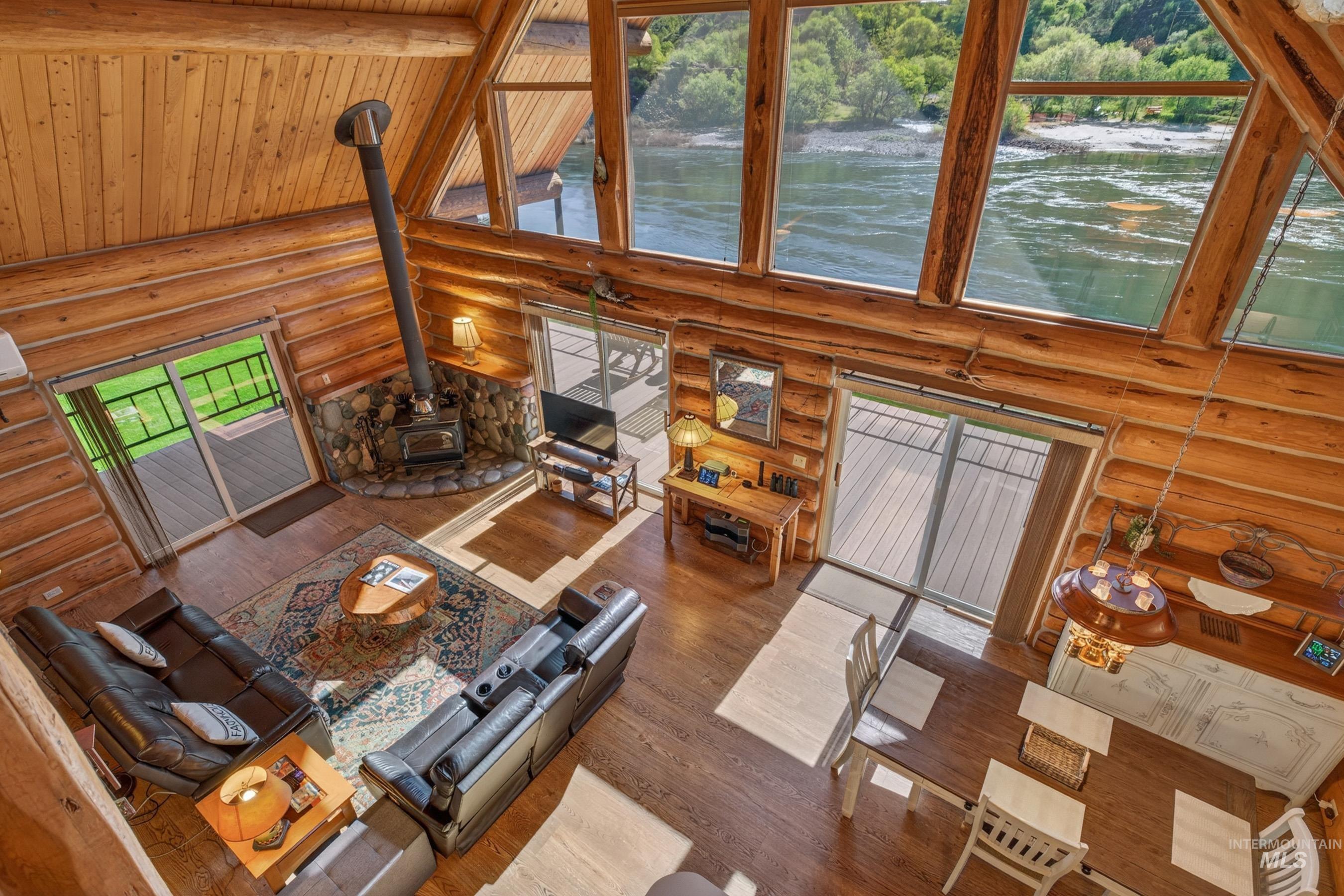 215 Doumecq Road, White Bird, Idaho 83554, 2 Bedrooms, 2 Bathrooms, Residential For Sale, Price $850,000,MLS 98984658