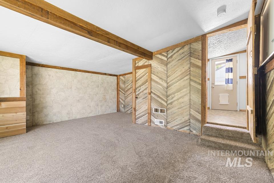 215 W Arizona Ave, Homedale, Idaho 83628-0000, 3 Bedrooms, 1 Bathroom, Residential For Sale, Price $275,000,MLS 98984659