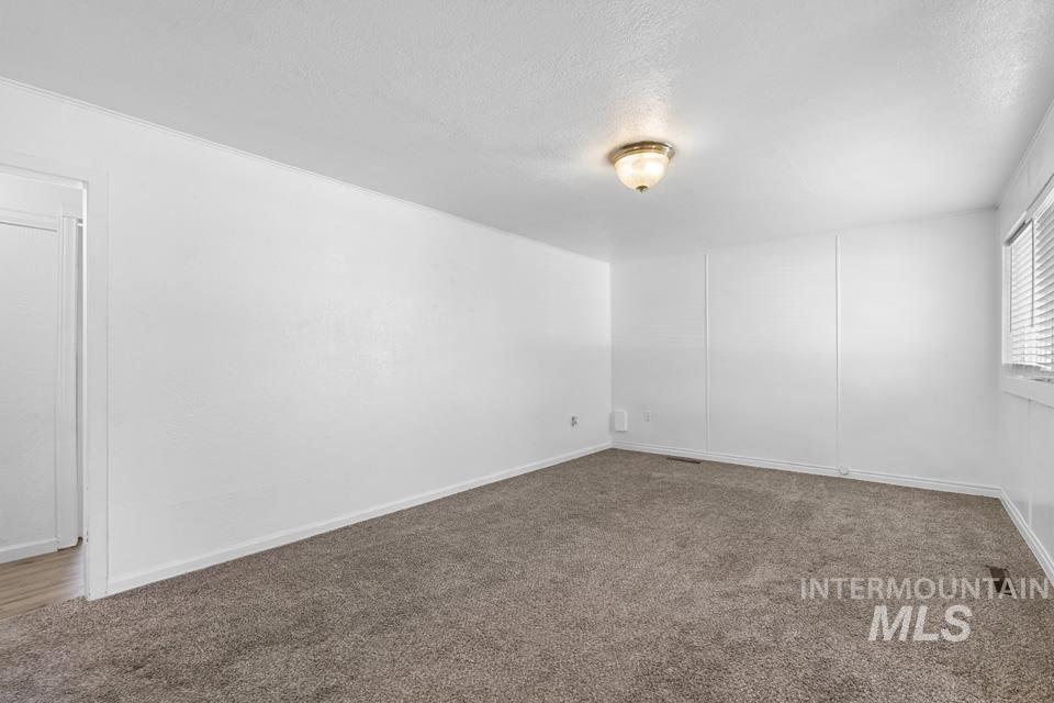 215 W Arizona Ave, Homedale, Idaho 83628-0000, 3 Bedrooms, 1 Bathroom, Residential For Sale, Price $275,000,MLS 98984659