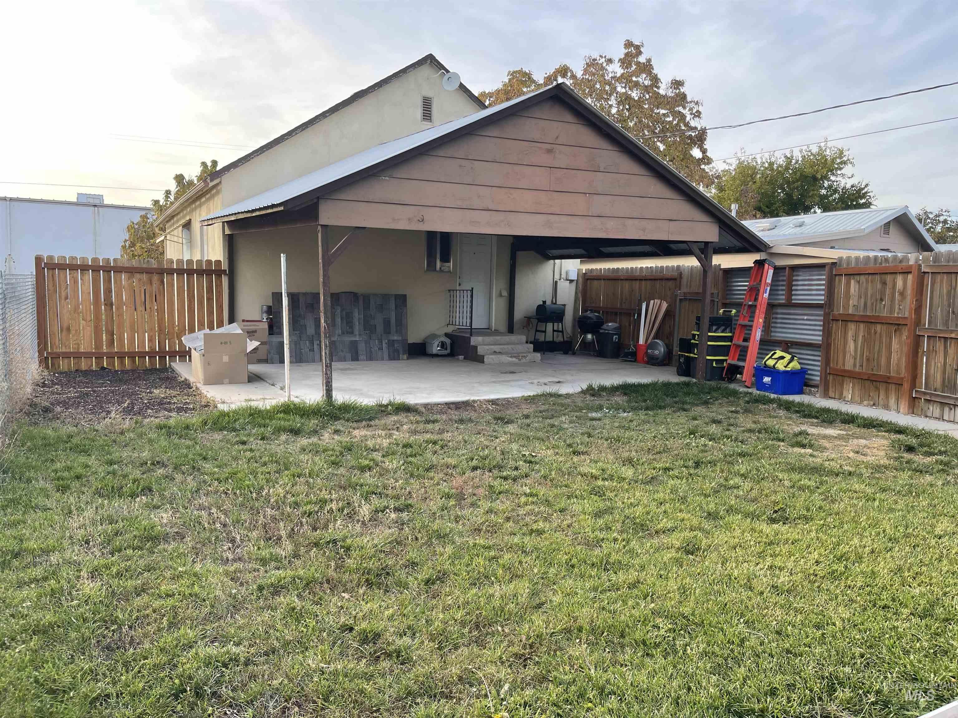 718 S Colorado Ave, Fruitland, Idaho 83619, 2 Bedrooms, 1 Bathroom, Residential For Sale, Price $224,999,MLS 98984660
