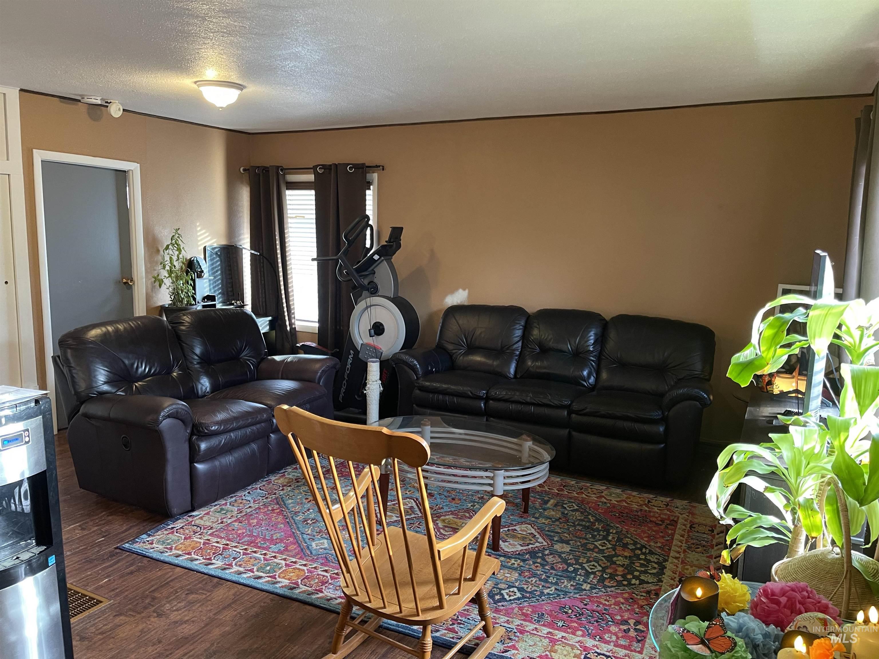 718 S Colorado Ave, Fruitland, Idaho 83619, 2 Bedrooms, 1 Bathroom, Residential For Sale, Price $224,999,MLS 98984660