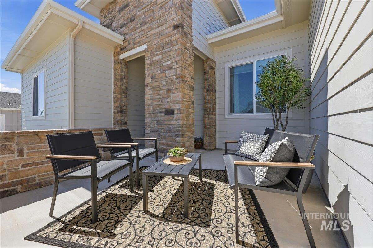 15097 Steel Cloud Ave, Caldwell, Idaho 83607, 4 Bedrooms, 3 Bathrooms, Residential For Sale, Price $643,900,MLS 98984661