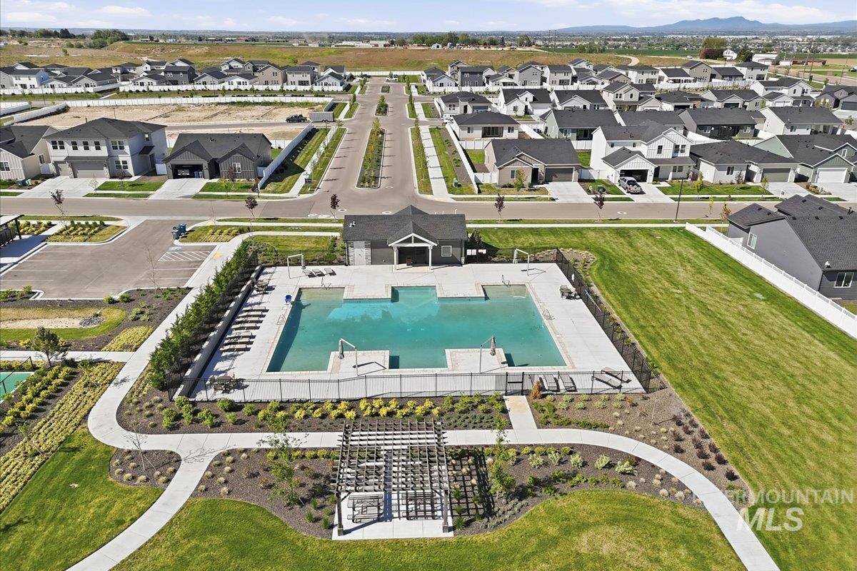 15097 Steel Cloud Ave, Caldwell, Idaho 83607, 4 Bedrooms, 3 Bathrooms, Residential For Sale, Price $643,900,MLS 98984661