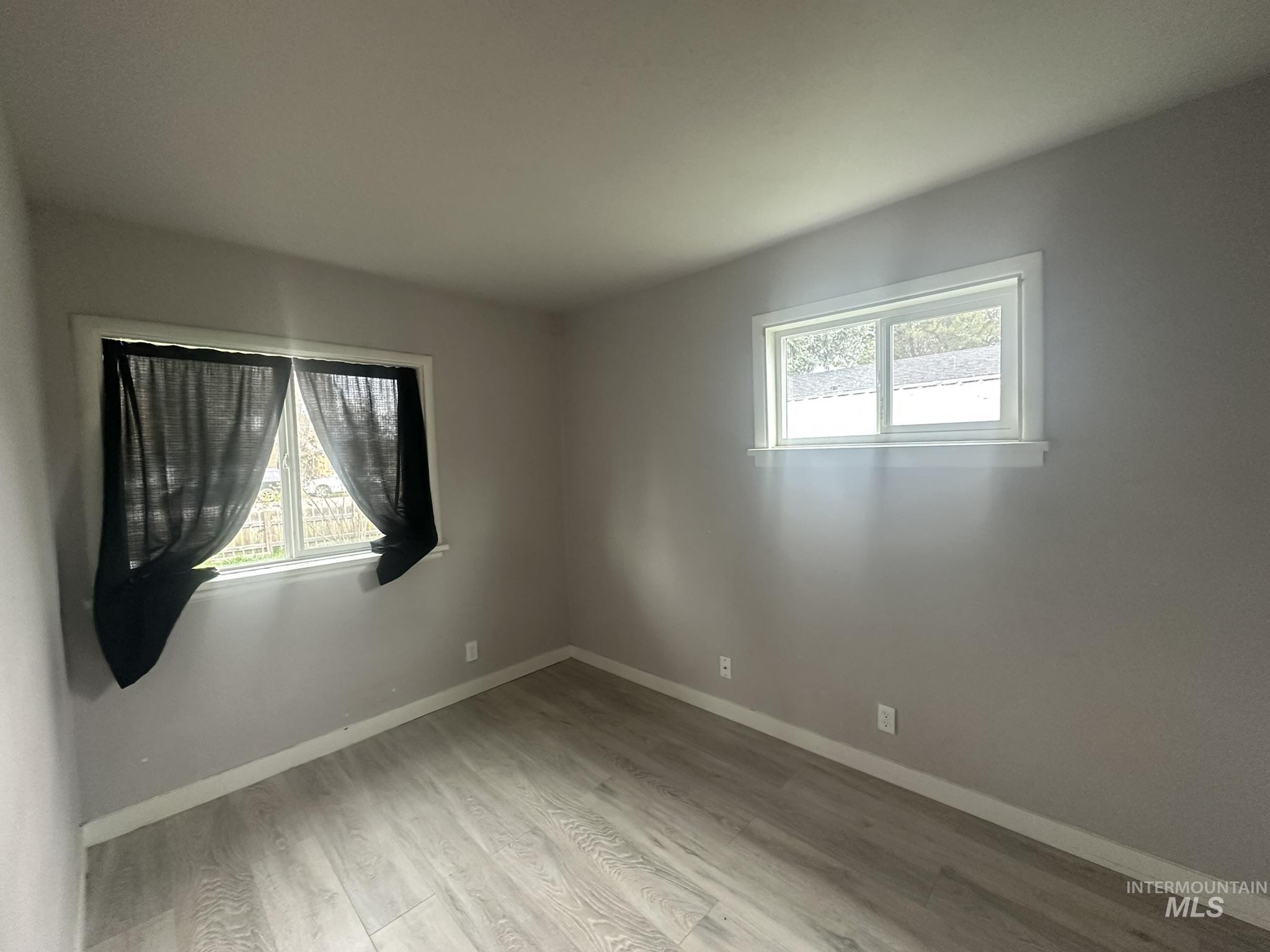 811 E Liberty, Weiser, Idaho 83672, 2 Bedrooms, 1 Bathroom, Residential For Sale, Price $212,900,MLS 98984665