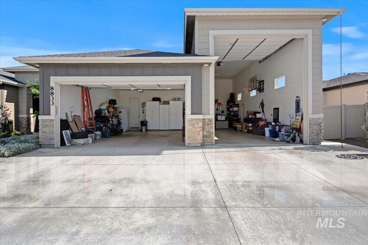 8833 E Hyacinth St, Nampa, Idaho 83687, 3 Bedrooms, 3.5 Bathrooms, Residential For Sale, Price $864,900, 98984666