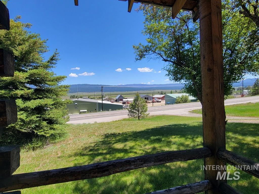 607/11 S Main Street, Cascade, Idaho 83611, Business/Commercial For Sale, Price $499,000, 98984671