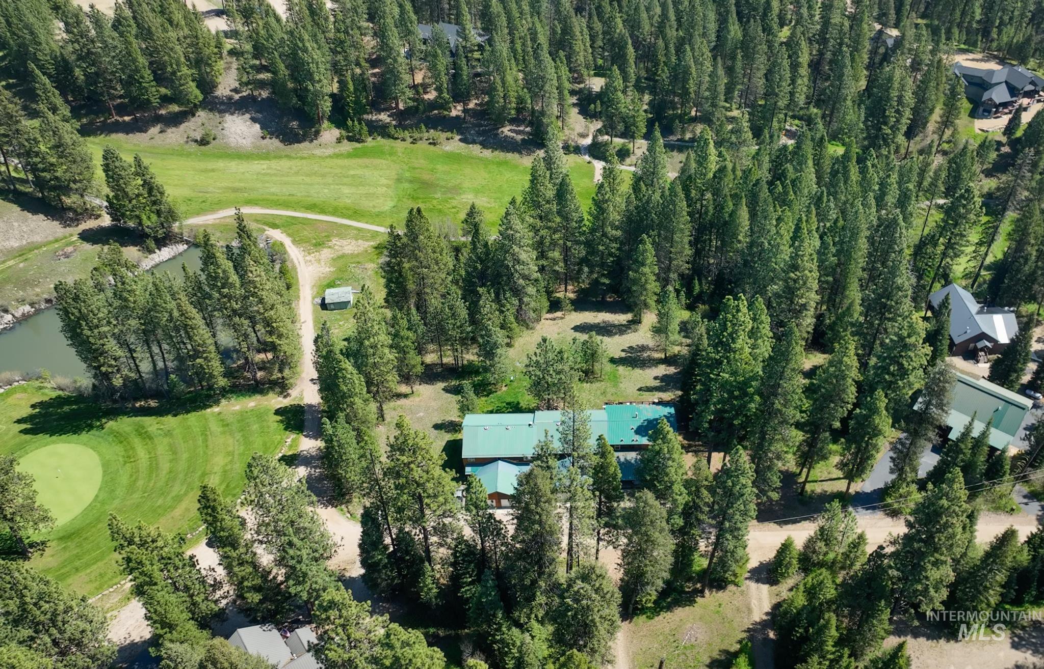 33 Sunrise Drive, Garden Valley, Idaho 83622, 2 Bedrooms, 1.5 Bathrooms, Residential For Sale, Price $349,988,MLS 98984677