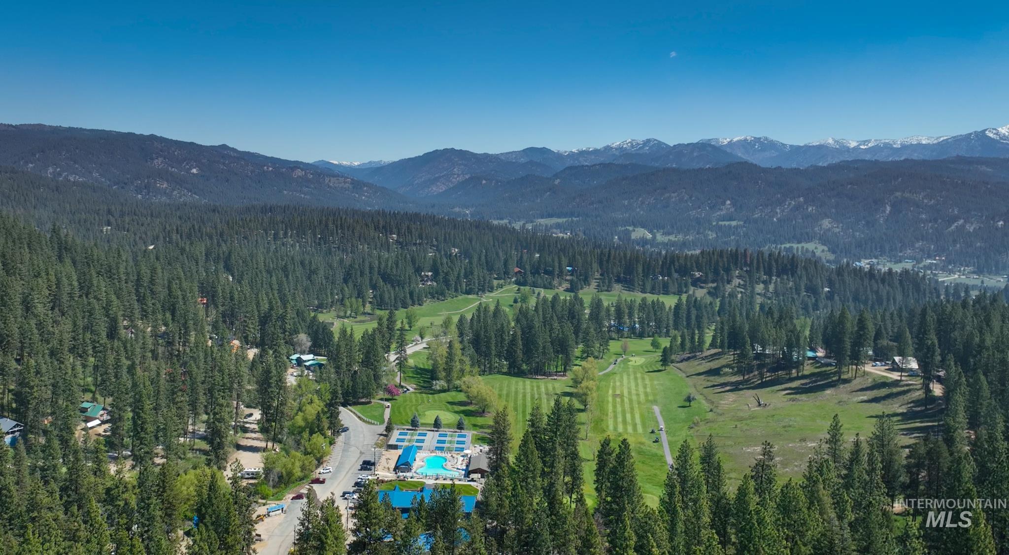 33 Sunrise Drive, Garden Valley, Idaho 83622, 2 Bedrooms, 1.5 Bathrooms, Residential For Sale, Price $349,988,MLS 98984677