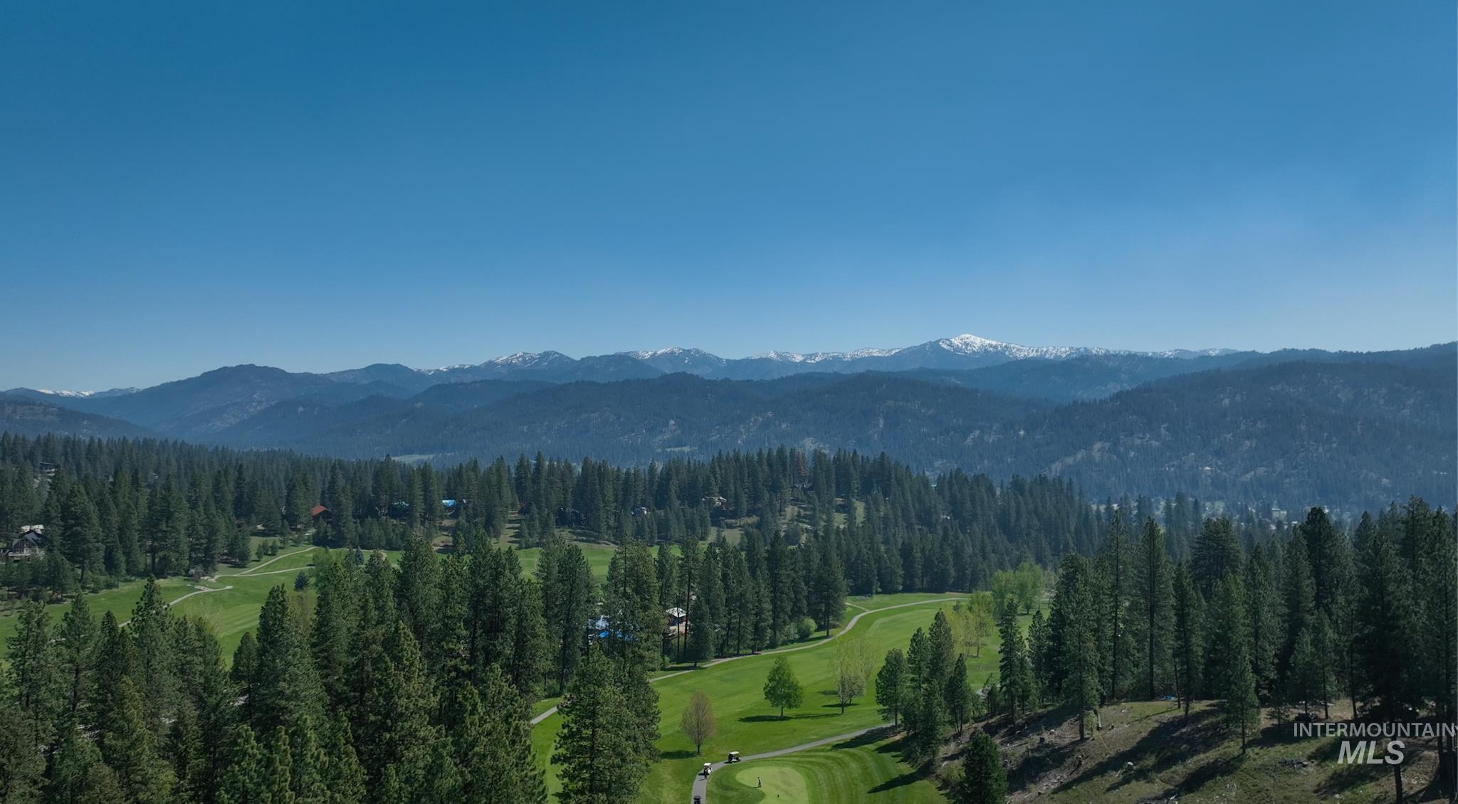 33 Sunrise Drive, Garden Valley, Idaho 83622, 2 Bedrooms, 1.5 Bathrooms, Residential For Sale, Price $349,988,MLS 98984677