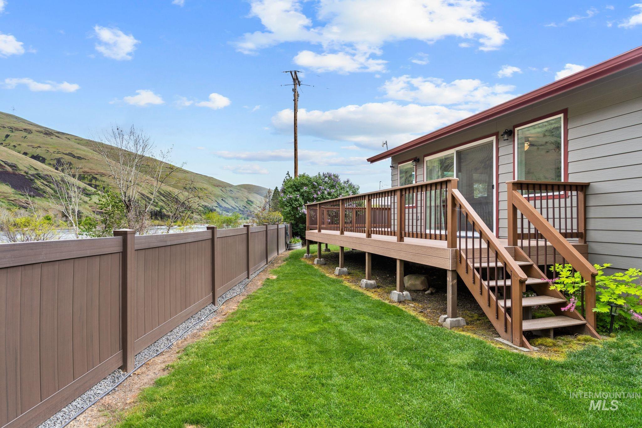 20015 Clark Street, Juliaetta, Idaho 83535, 3 Bedrooms, 2 Bathrooms, Residential For Sale, Price $625,000,MLS 98984687