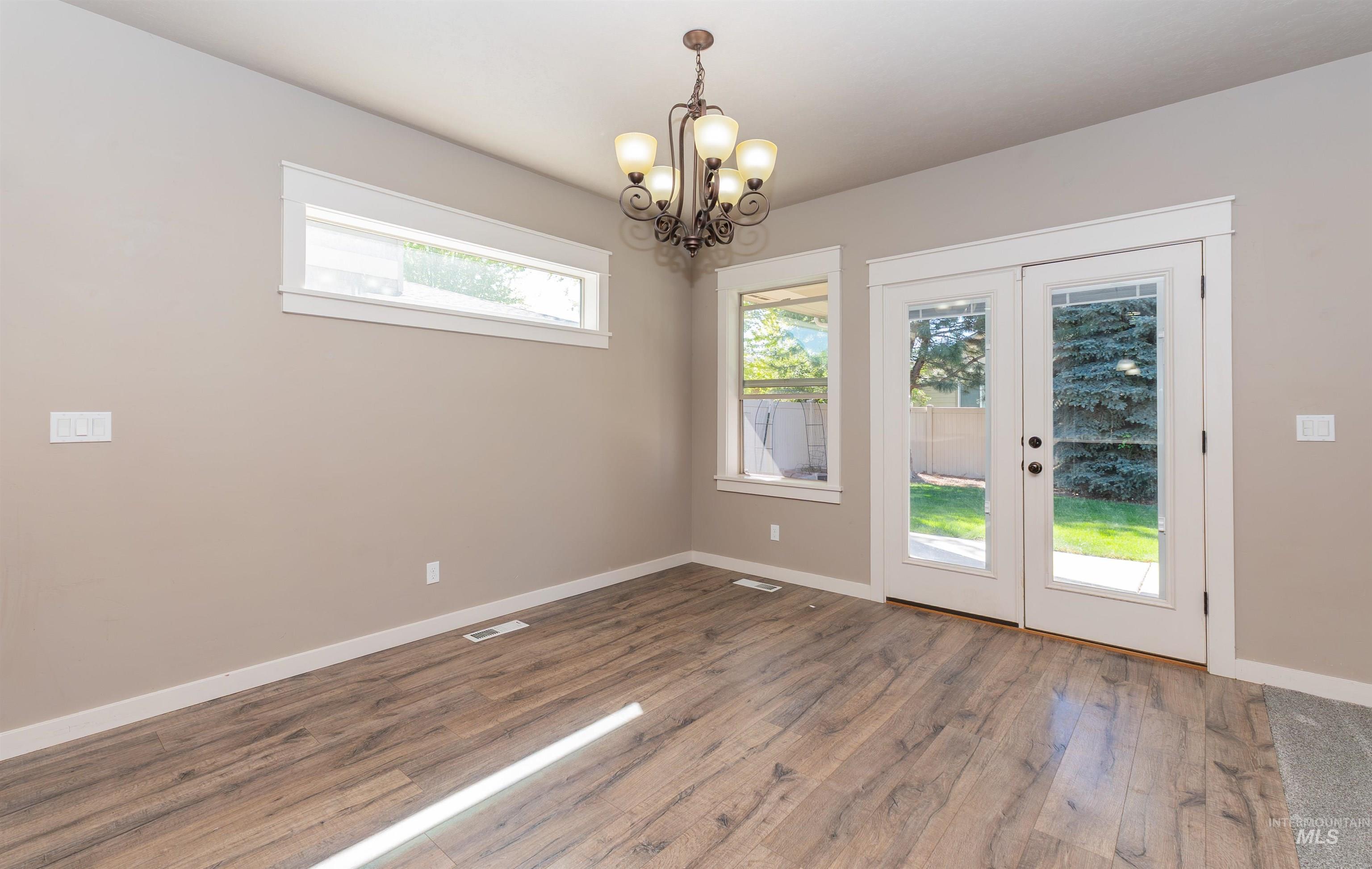 1223 W Sandcrest Ct, Nampa, Idaho 83686, 4 Bedrooms, 2.5 Bathrooms, Residential For Sale, Price $589,900,MLS 98984688