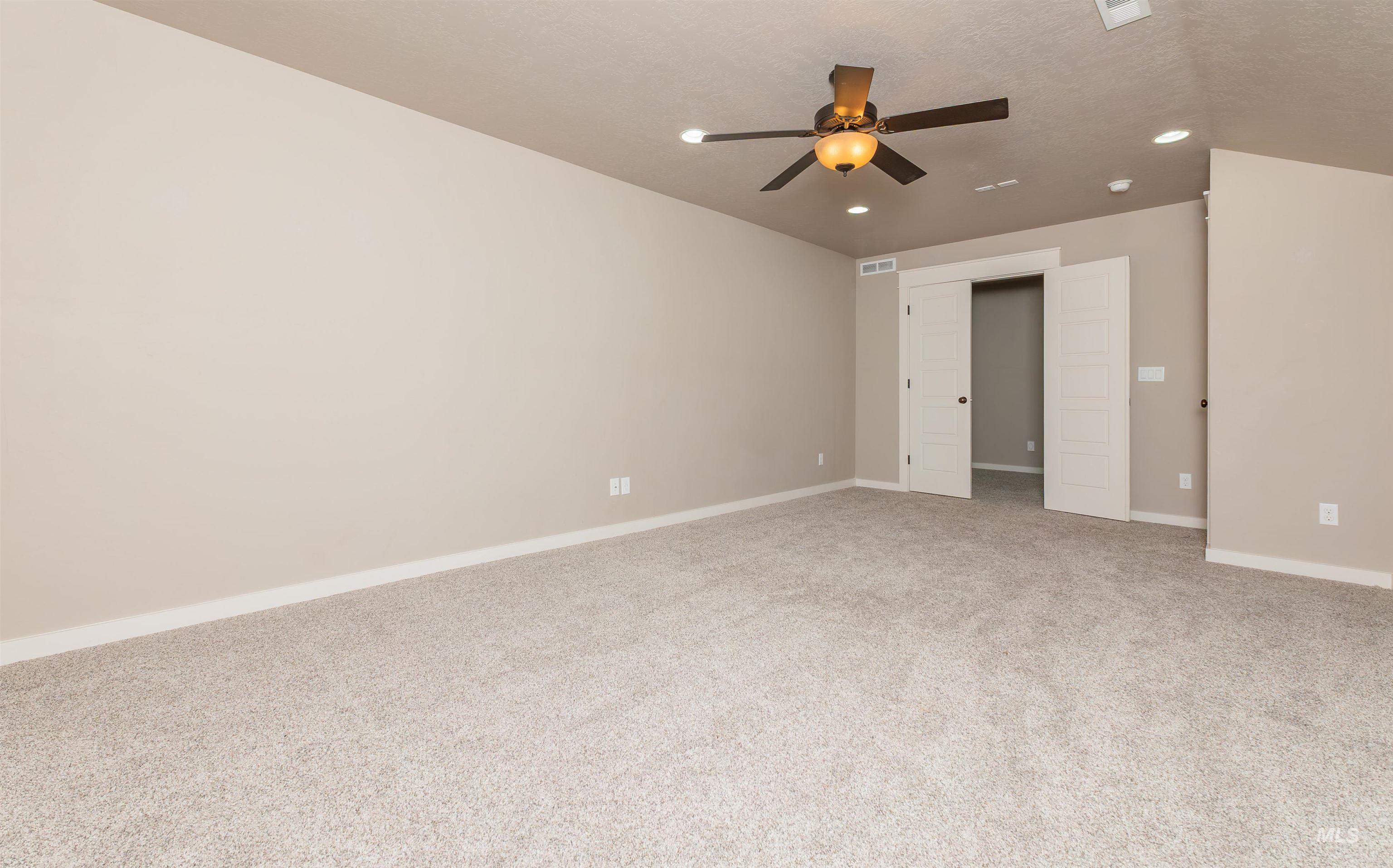 1223 W Sandcrest Ct, Nampa, Idaho 83686, 4 Bedrooms, 2.5 Bathrooms, Residential For Sale, Price $589,900,MLS 98984688
