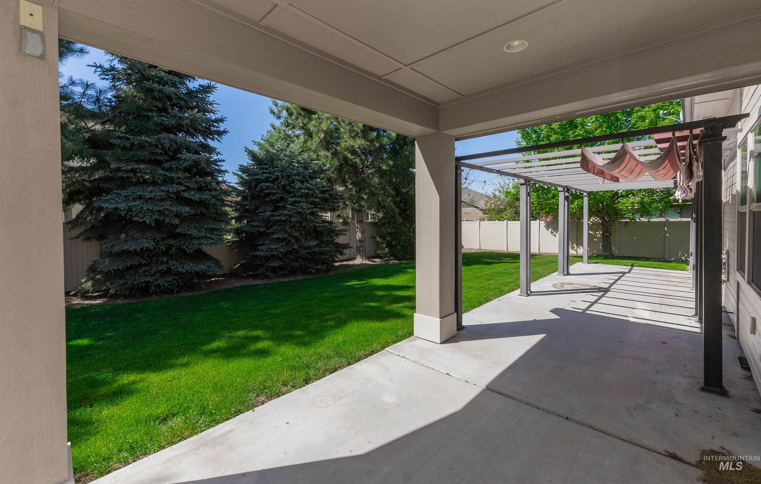 1223 W Sandcrest Ct, Nampa, Idaho 83686, 4 Bedrooms, 2.5 Bathrooms, Residential For Sale, Price $589,900,MLS 98984688
