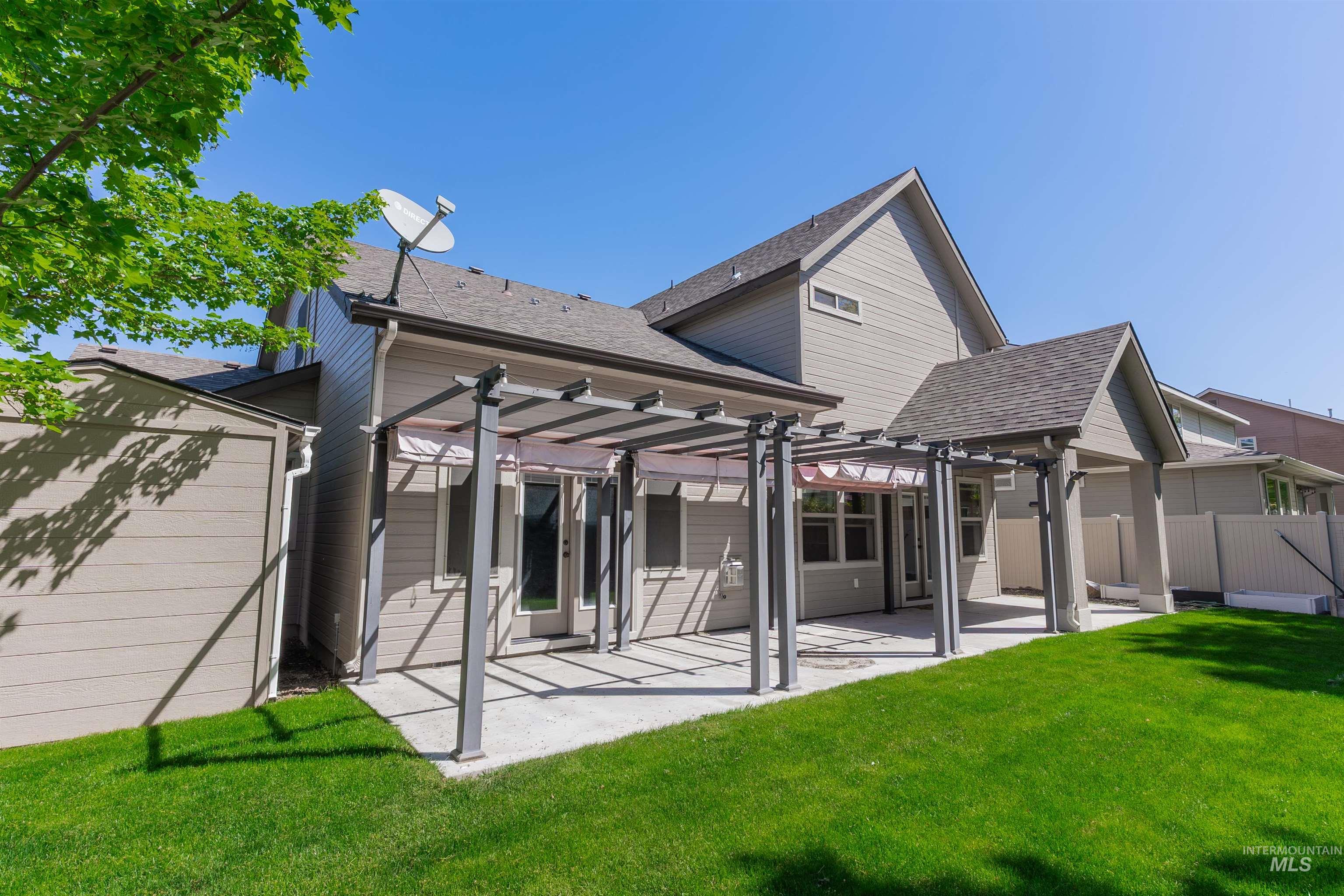 1223 W Sandcrest Ct, Nampa, Idaho 83686, 4 Bedrooms, 2.5 Bathrooms, Residential For Sale, Price $589,900,MLS 98984688
