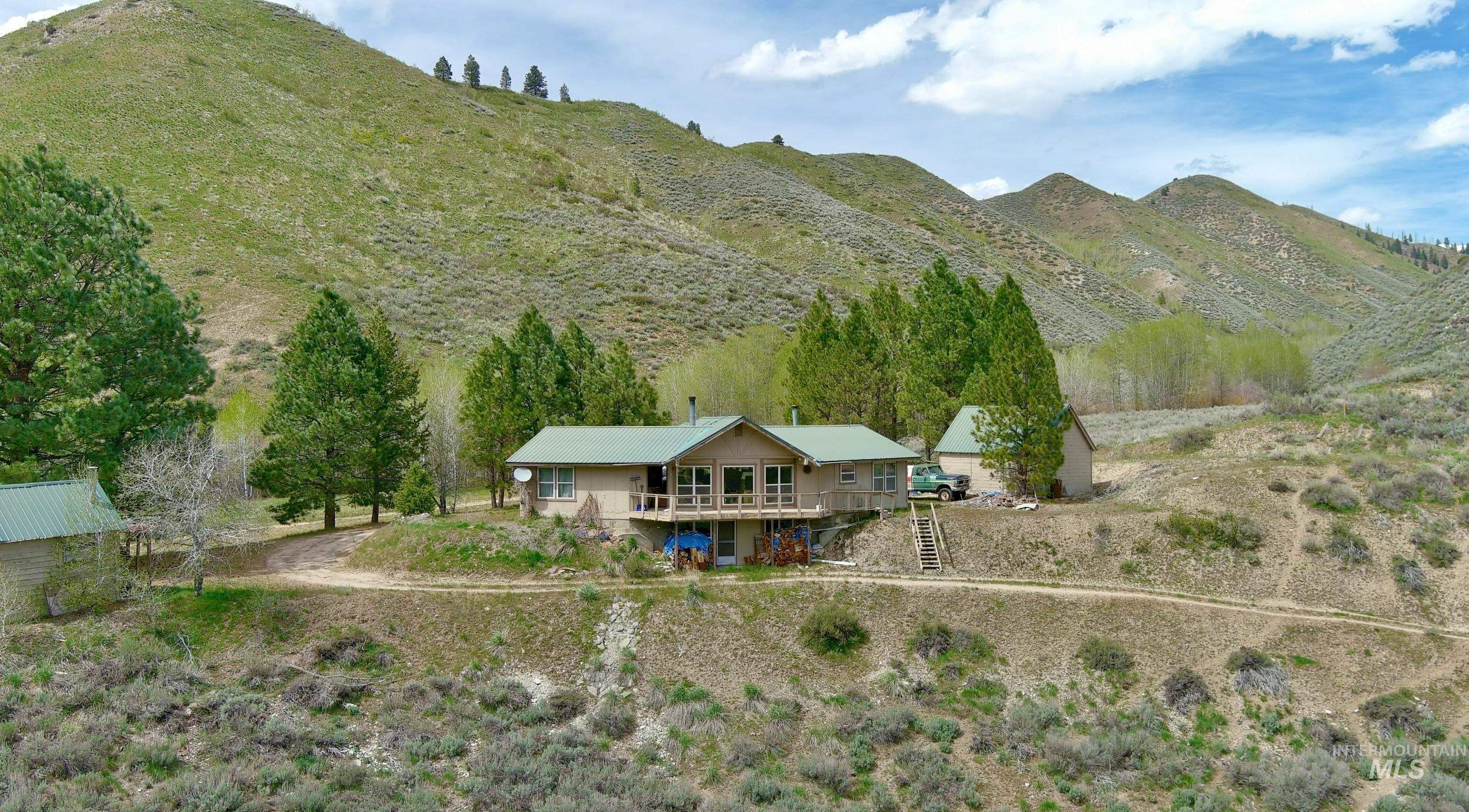 4942 E Baumgartner Rd, Featherville, Idaho 83647, 3 Bedrooms, 2.5 Bathrooms, Residential For Sale, Price $755,000,MLS 98984690