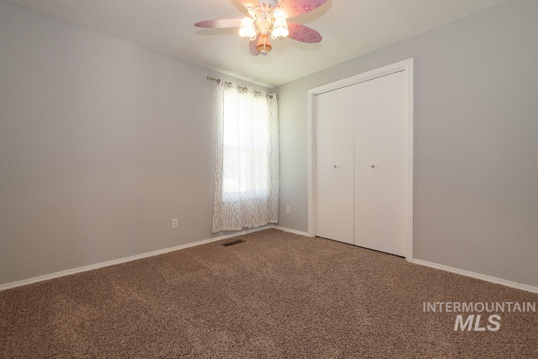 2906 Owyhee Ln, Caldwell, Idaho 83605, 3 Bedrooms, 2 Bathrooms, Residential For Sale, Price $354,900,MLS 98984692