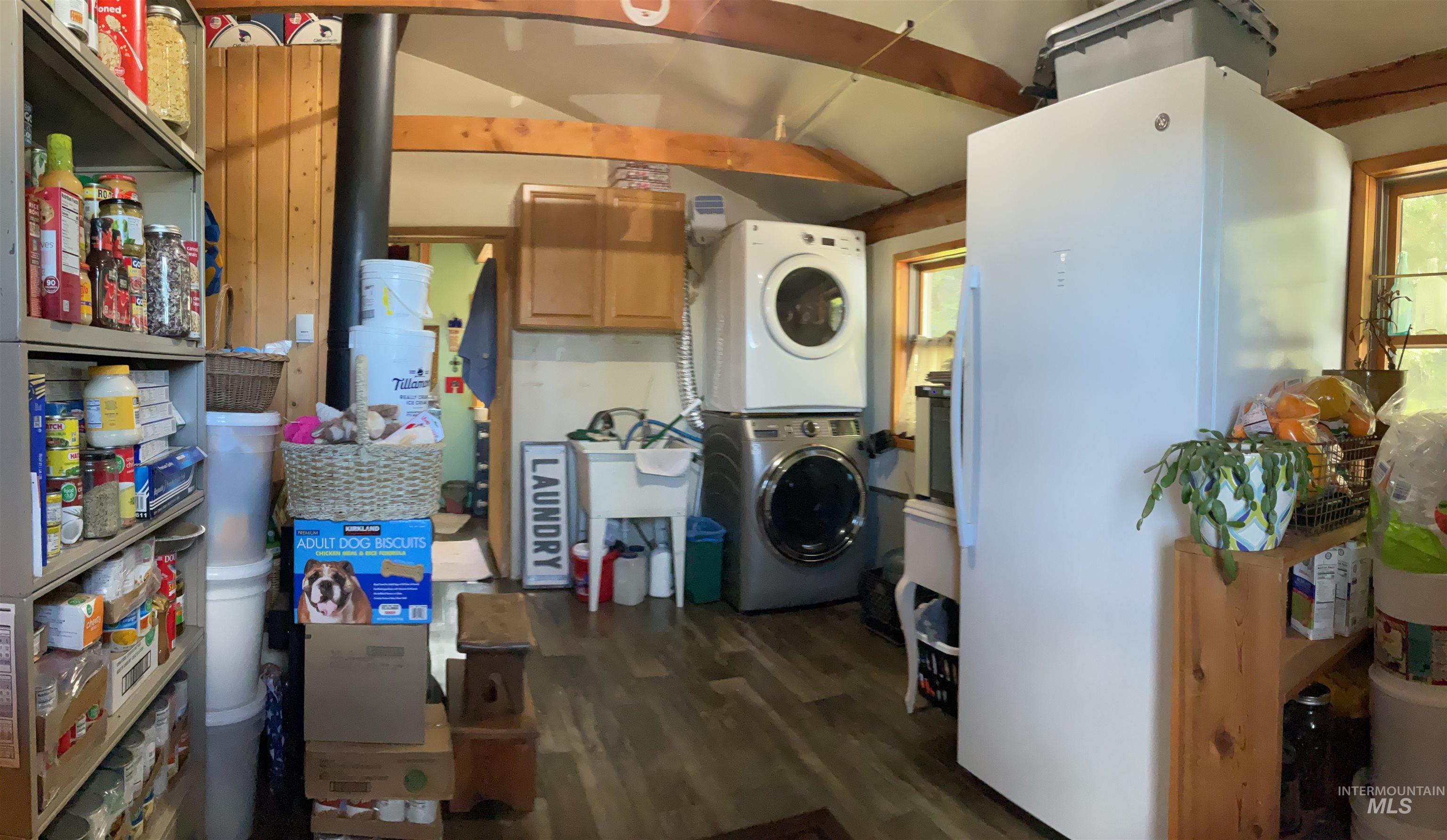 176 Buffalo Gulch Rd., Elk City, Idaho 83525, 1 Bedroom, 1 Bathroom, Residential For Sale, Price $444,000, 98984693