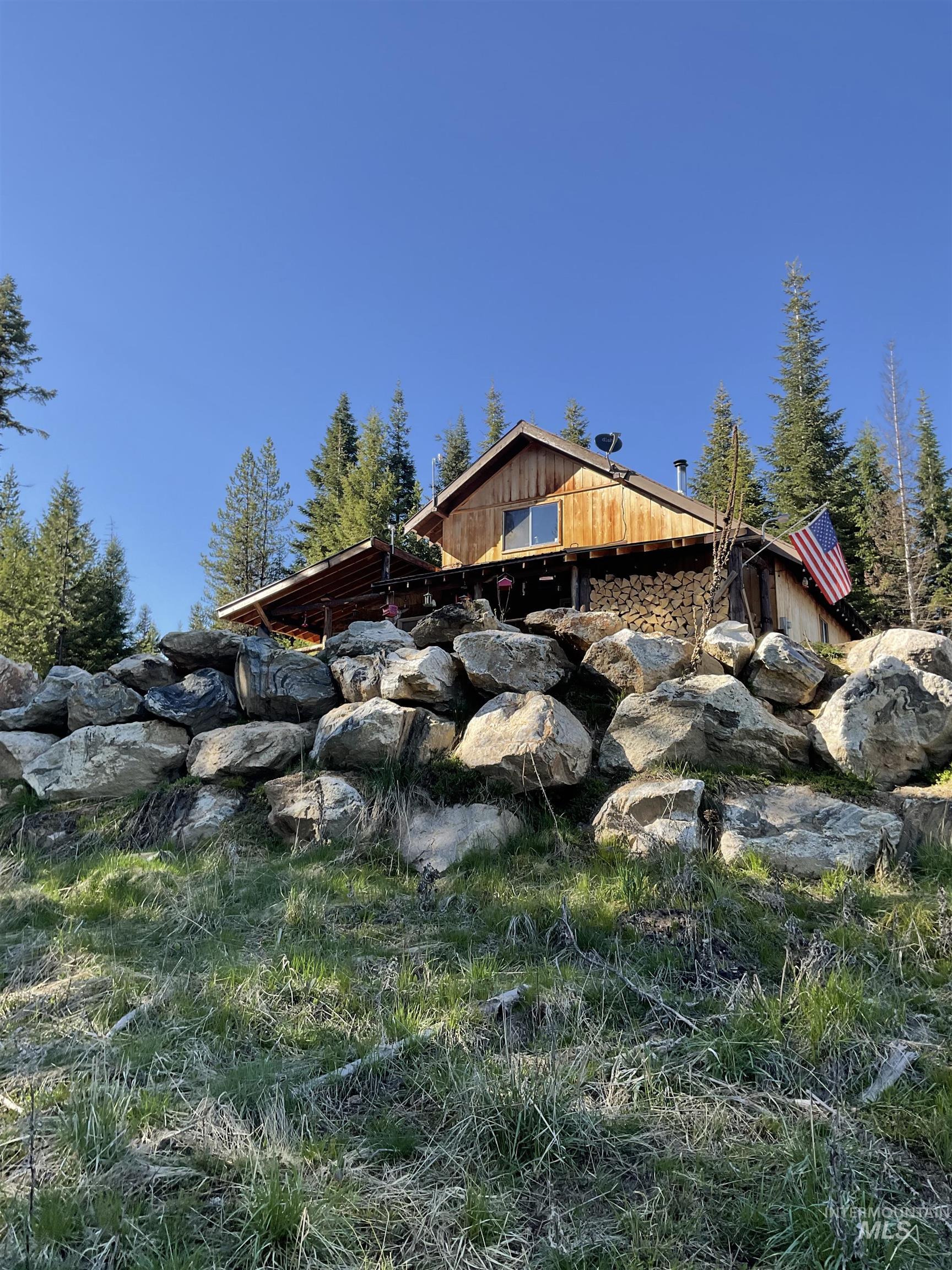 176 Buffalo Gulch Rd., Elk City, Idaho 83525, 1 Bedroom, 1 Bathroom, Residential For Sale, Price $444,000, 98984693