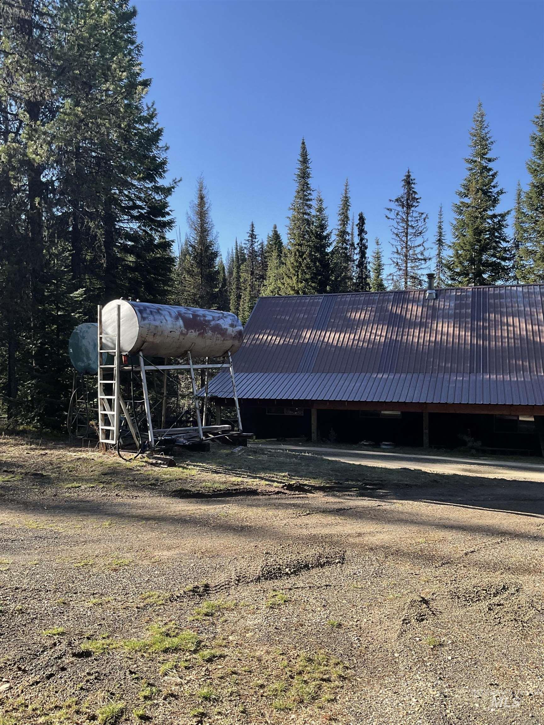 176 Buffalo Gulch Rd., Elk City, Idaho 83525, 1 Bedroom, 1 Bathroom, Residential For Sale, Price $444,000, 98984693