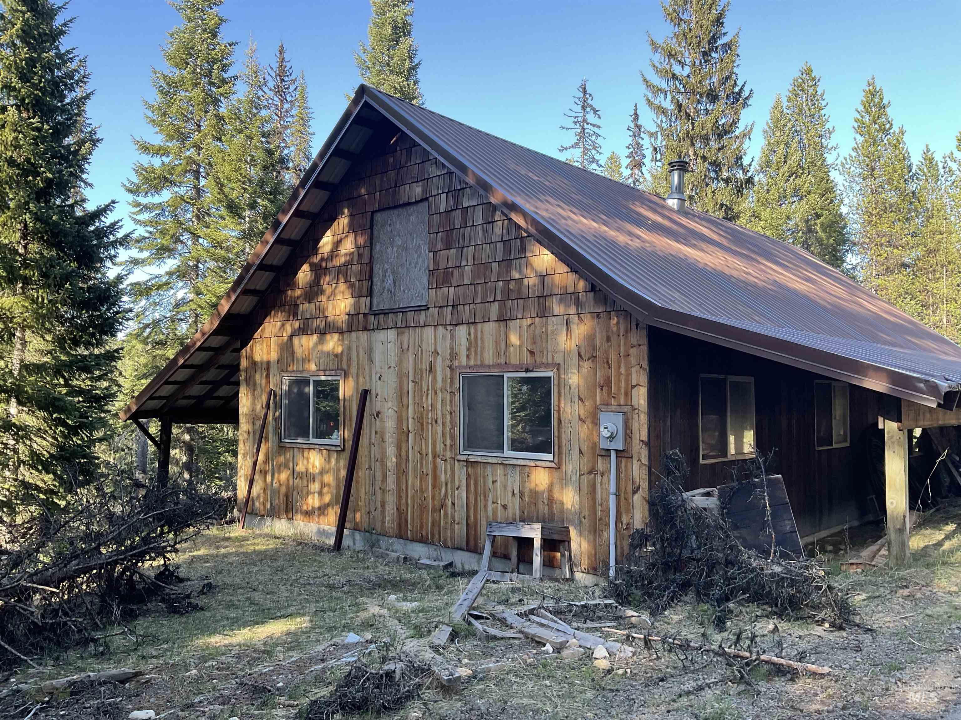 176 Buffalo Gulch Rd., Elk City, Idaho 83525, 1 Bedroom, 1 Bathroom, Residential For Sale, Price $444,000, 98984693