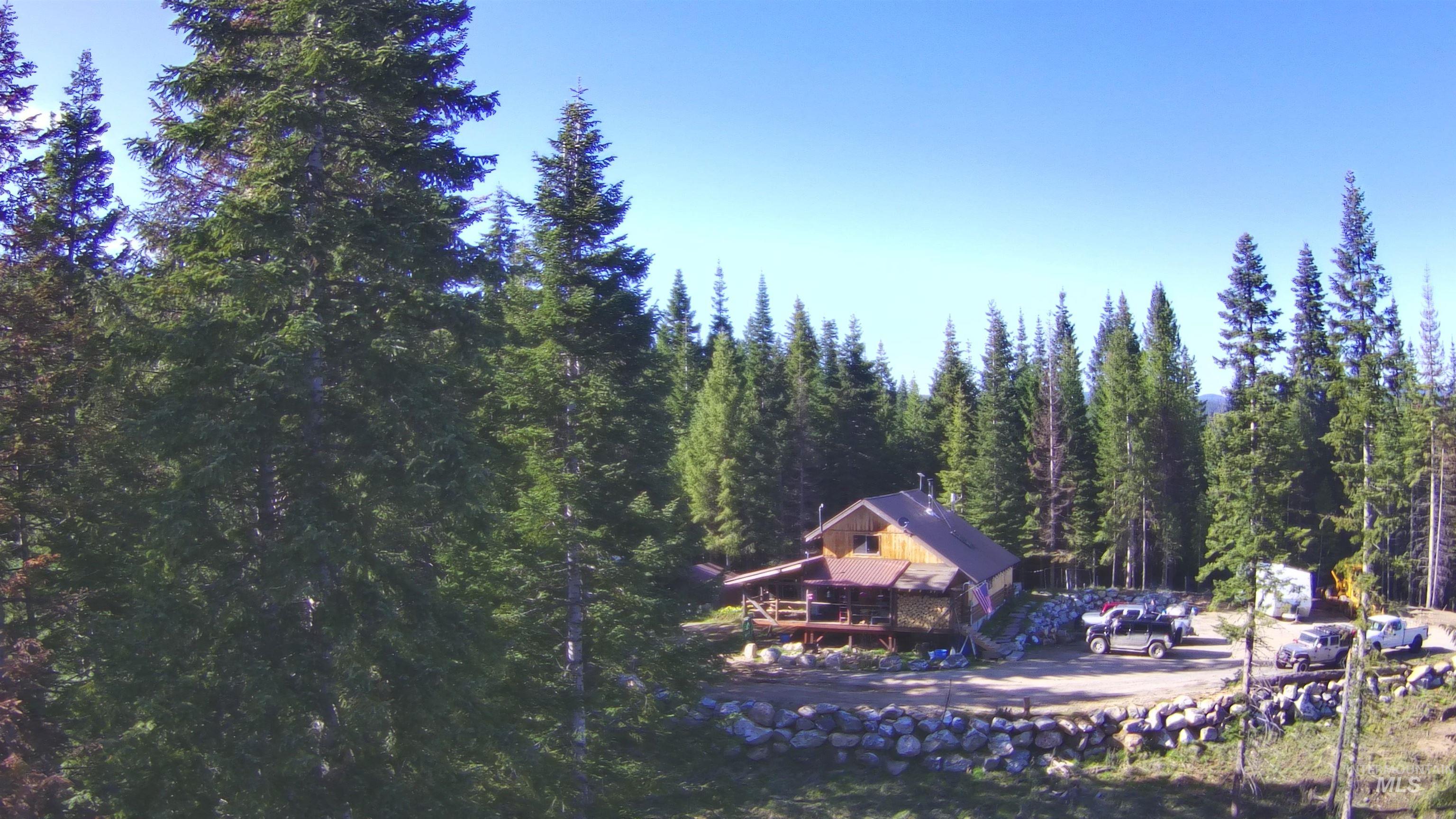 176 Buffalo Gulch Rd., Elk City, Idaho 83525, 1 Bedroom, 1 Bathroom, Residential For Sale, Price $444,000, 98984693