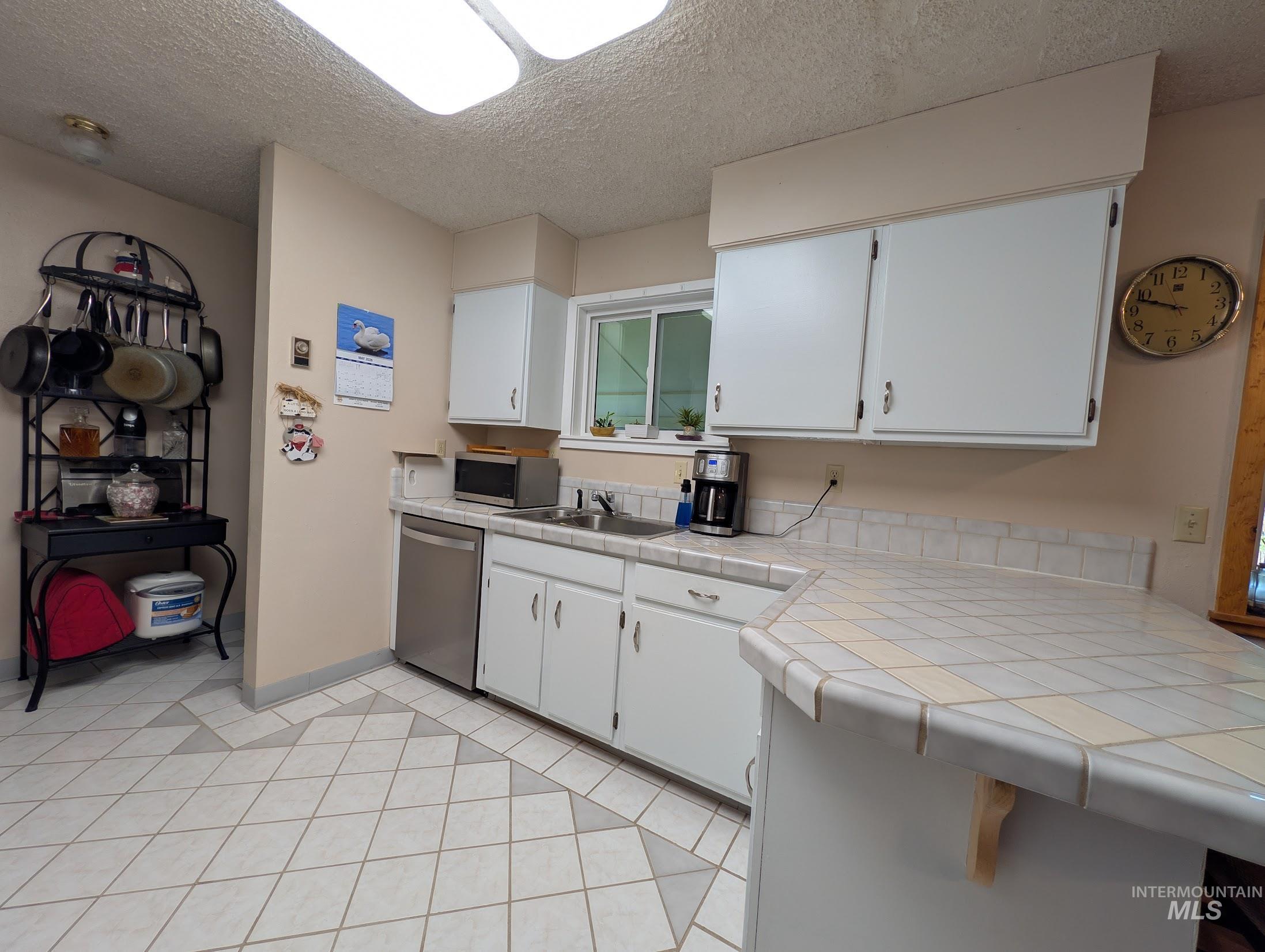 2127 Hwy 95, Council, Idaho 83612, 3 Bedrooms, 2.5 Bathrooms, Residential For Sale, Price $685,000,MLS 98984697