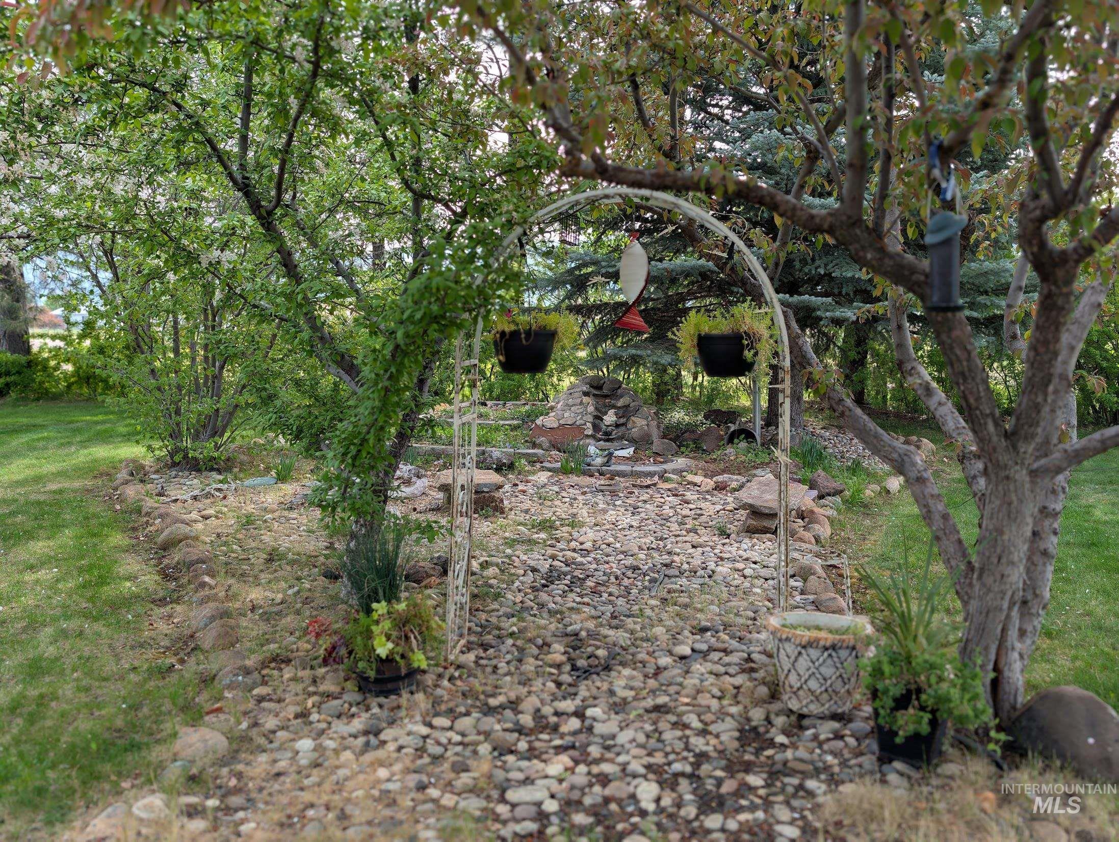 2127 Hwy 95, Council, Idaho 83612, 3 Bedrooms, 2.5 Bathrooms, Residential For Sale, Price $685,000,MLS 98984697