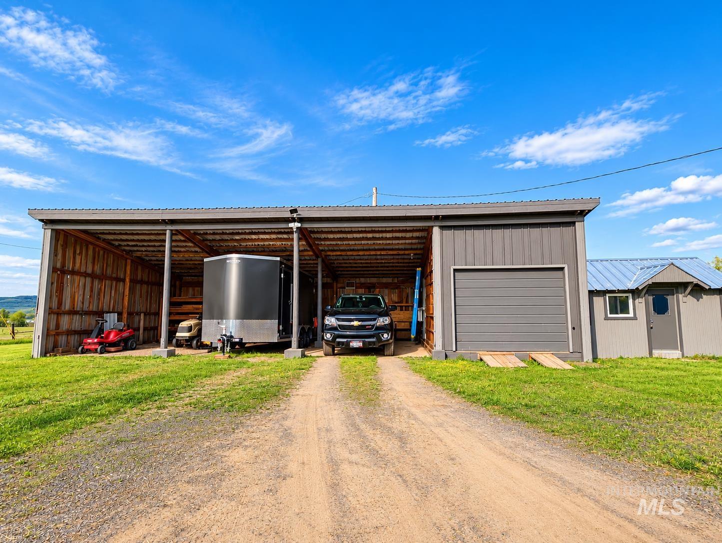 2127 Hwy 95, Council, Idaho 83612, 3 Bedrooms, 2.5 Bathrooms, Residential For Sale, Price $635,000,MLS 98984697
