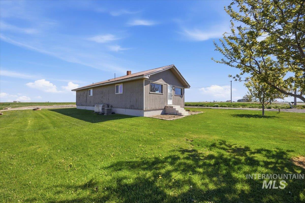 622 E 3600 N, Castleford, Idaho 83321-6402, 2 Bedrooms, 2 Bathrooms, Residential For Sale, Price $365,000,MLS 98984699