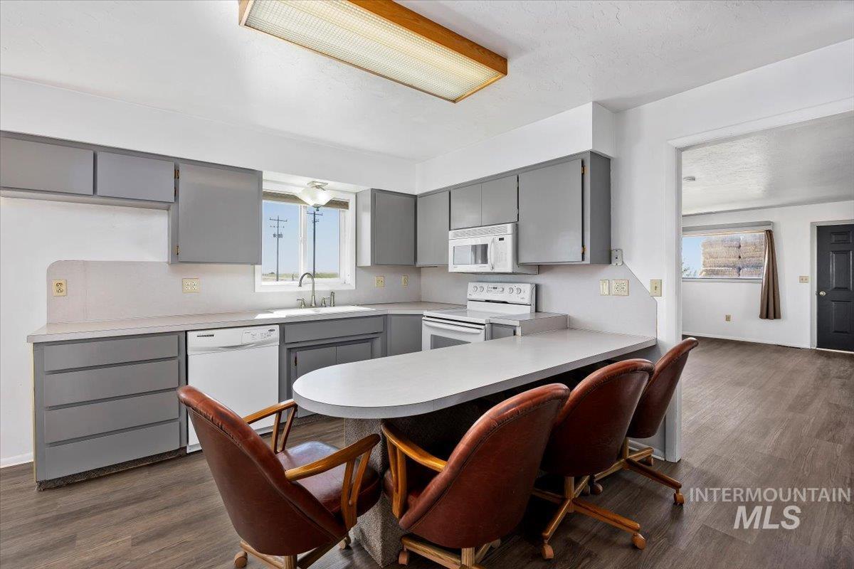 622 E 3600 N, Castleford, Idaho 83321-6402, 2 Bedrooms, 2 Bathrooms, Residential For Sale, Price $365,000,MLS 98984699