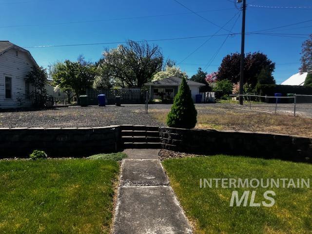 1138 14th Avenue, Lewiston, Idaho 83501, 2 Bedrooms, 1 Bathroom, Residential For Sale, Price $335,000, 98984702
