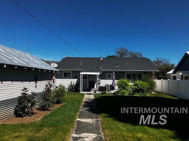 1138 14th Avenue, Lewiston, Idaho 83501, 2 Bedrooms, 1 Bathroom, Residential For Sale, Price $335,000, 98984702