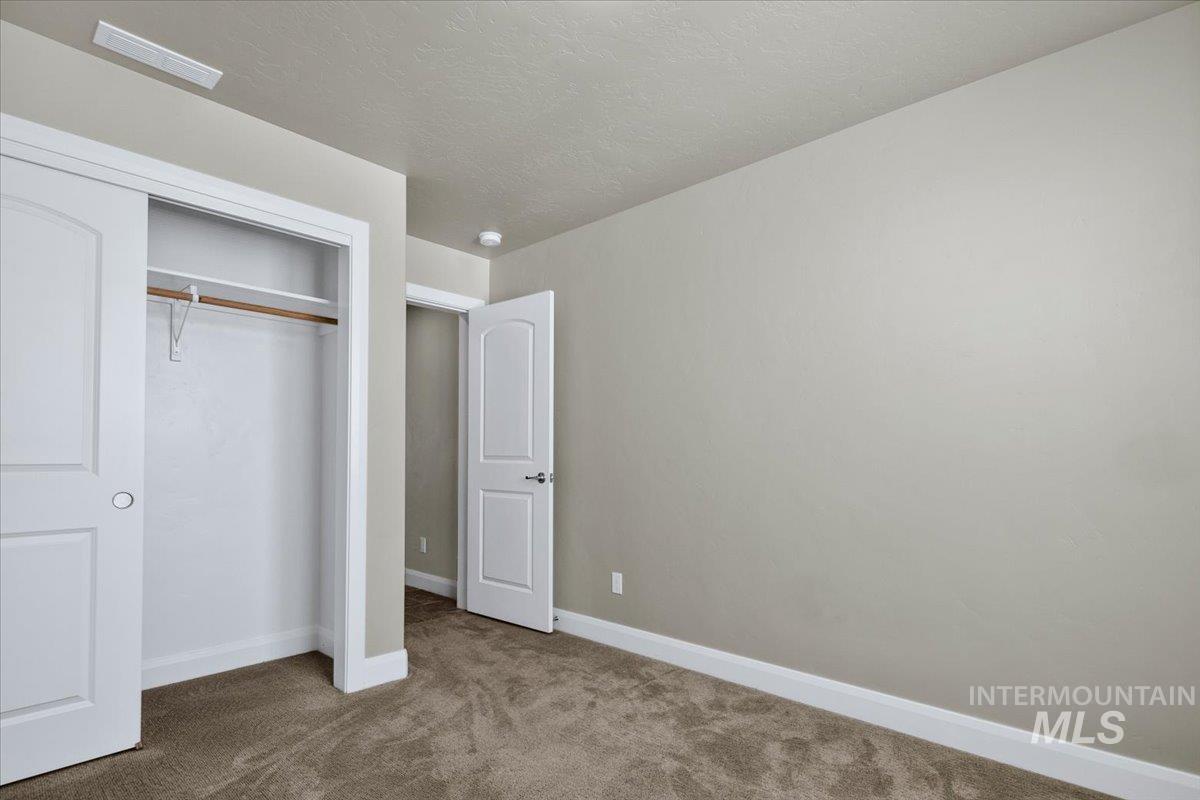 5850 W Rotherham Dr., Eagle, Idaho 83616, 4 Bedrooms, 2.5 Bathrooms, Residential For Sale, Price $635,000,MLS 98984703