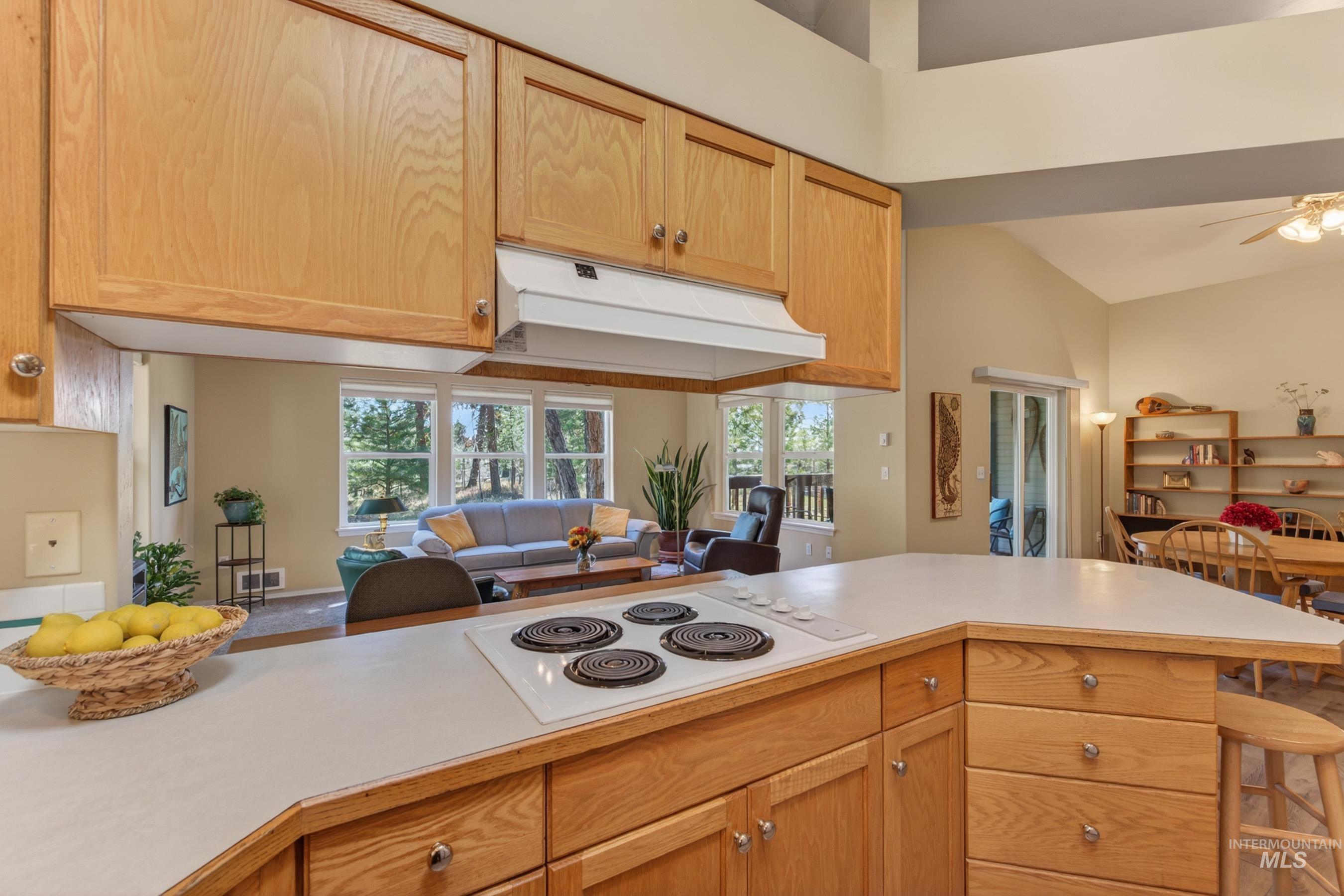 628 Woodlands Dr, McCall, Idaho 83638, 2 Bedrooms, 2 Bathrooms, Residential For Sale, Price $699,000, 98984704