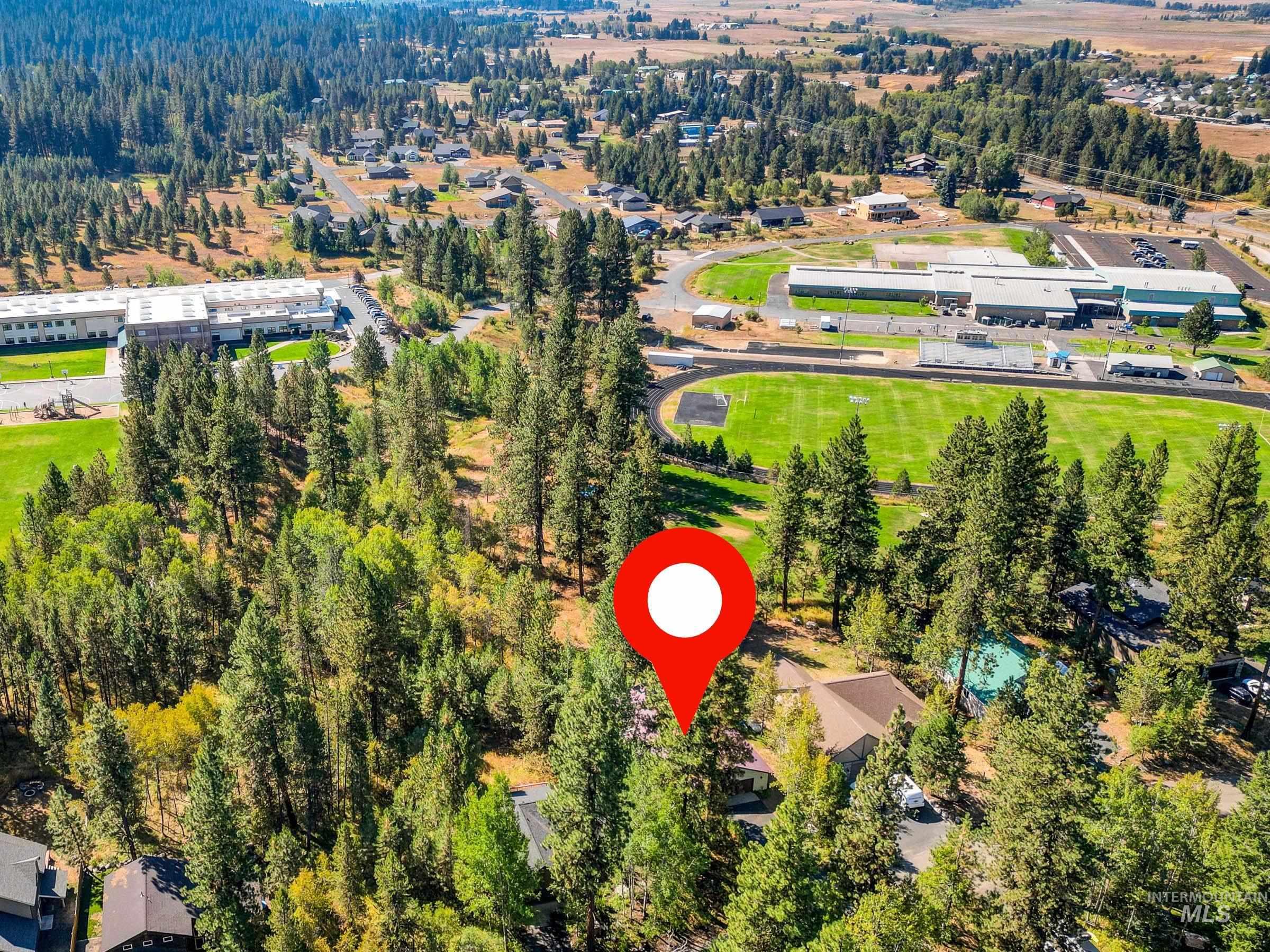 628 Woodlands Dr, McCall, Idaho 83638, 2 Bedrooms, 2 Bathrooms, Residential For Sale, Price $699,000, 98984704