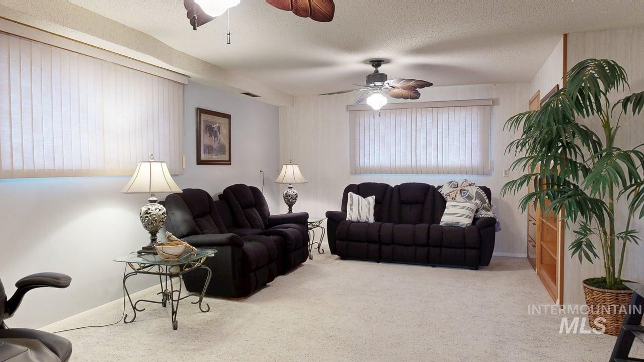 1206 21st Ave, Clarkston, Washington 99403, 3 Bedrooms, 2 Bathrooms, Residential For Sale, Price $430,000, 98984706